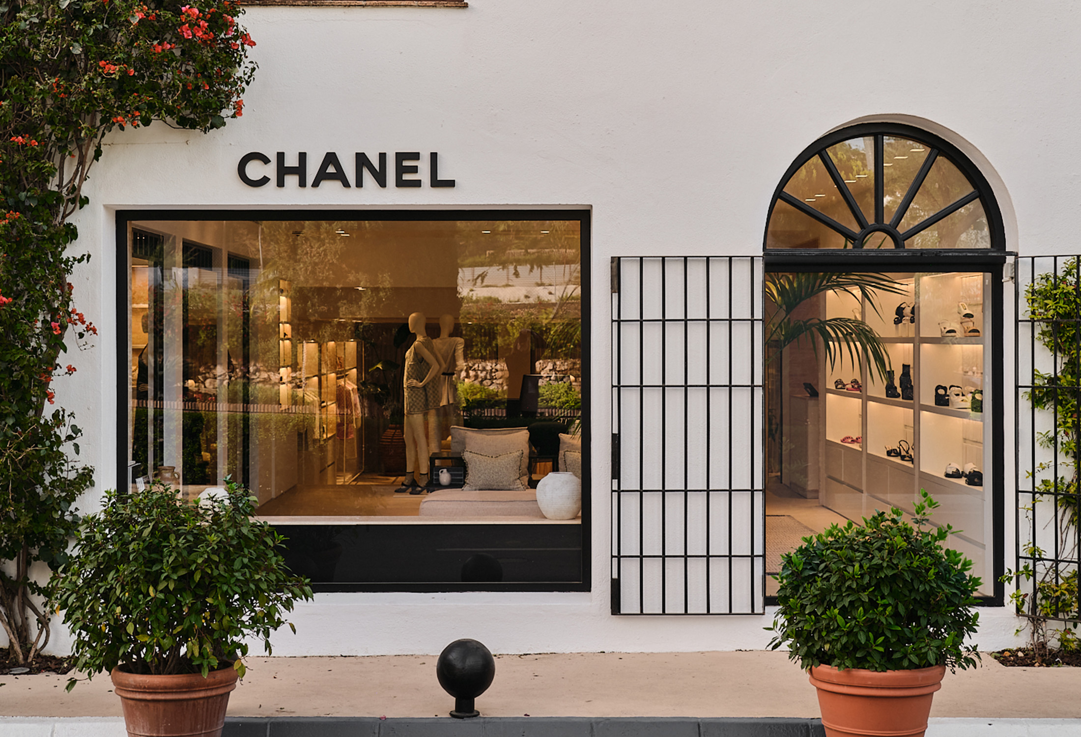 Chanel Marbella Seasonal Boutique 2023