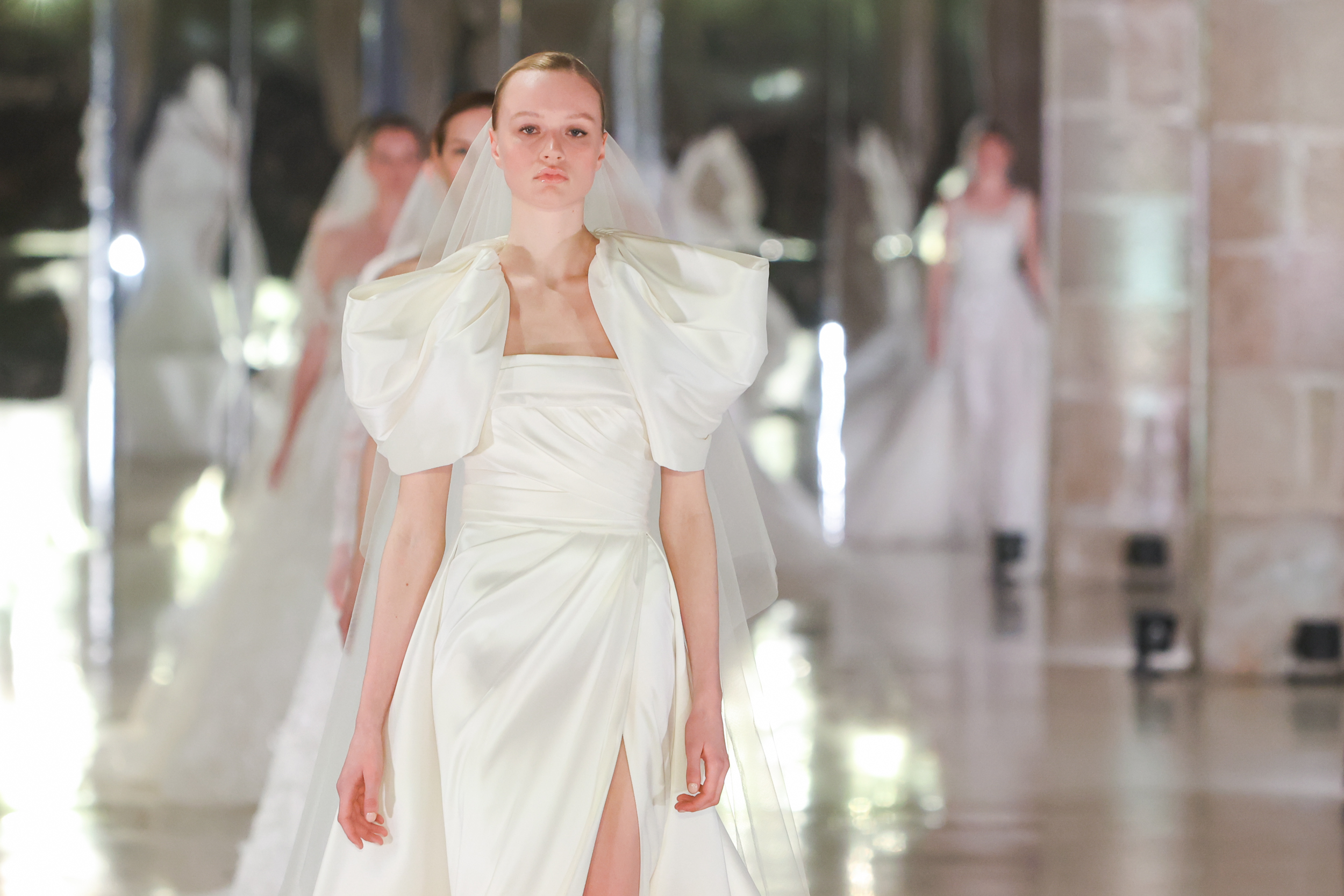 Elie Saab Bridal 2024 Fashion Show 