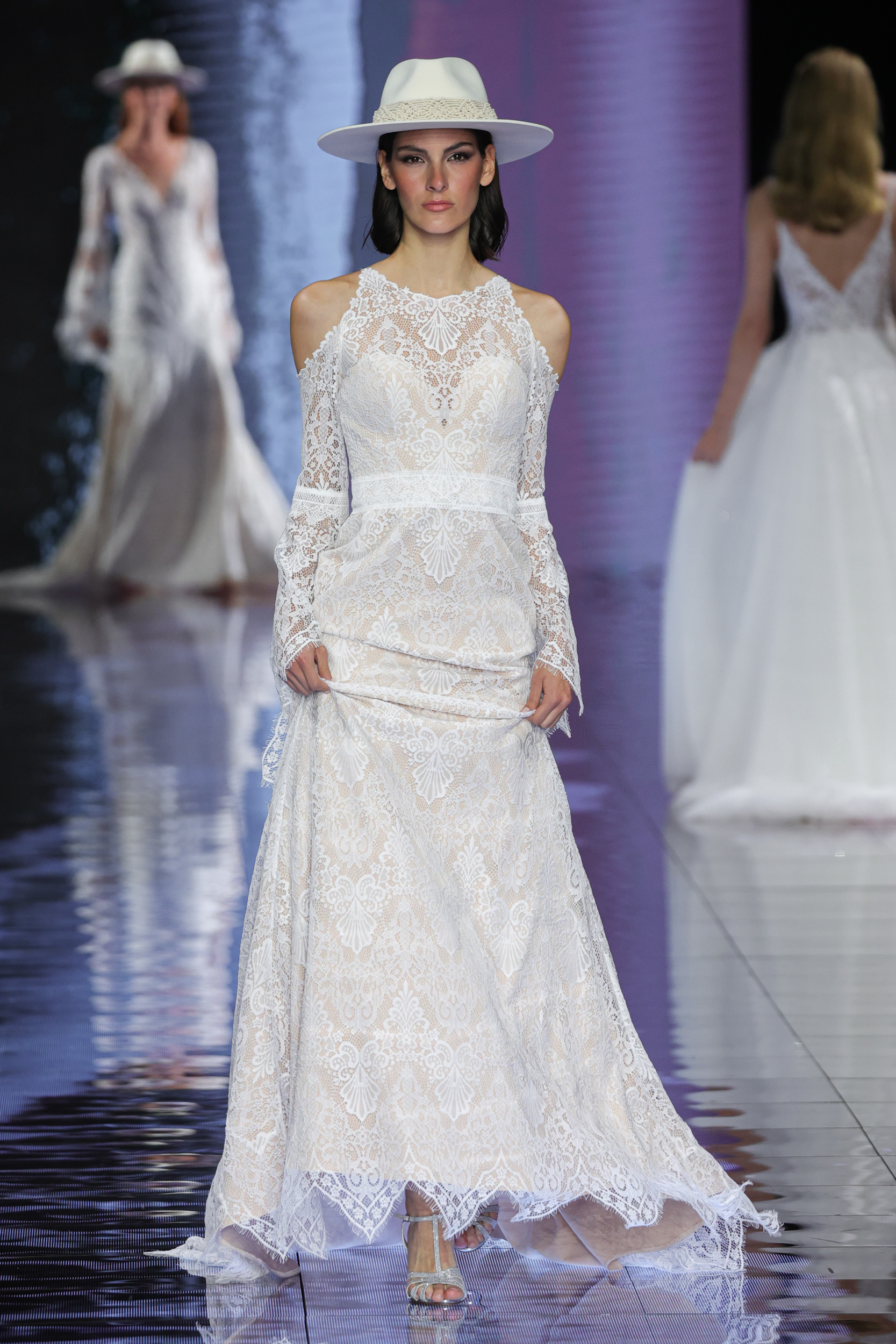 Gbs Herve Paris Bridal 2024 Fashion Show 