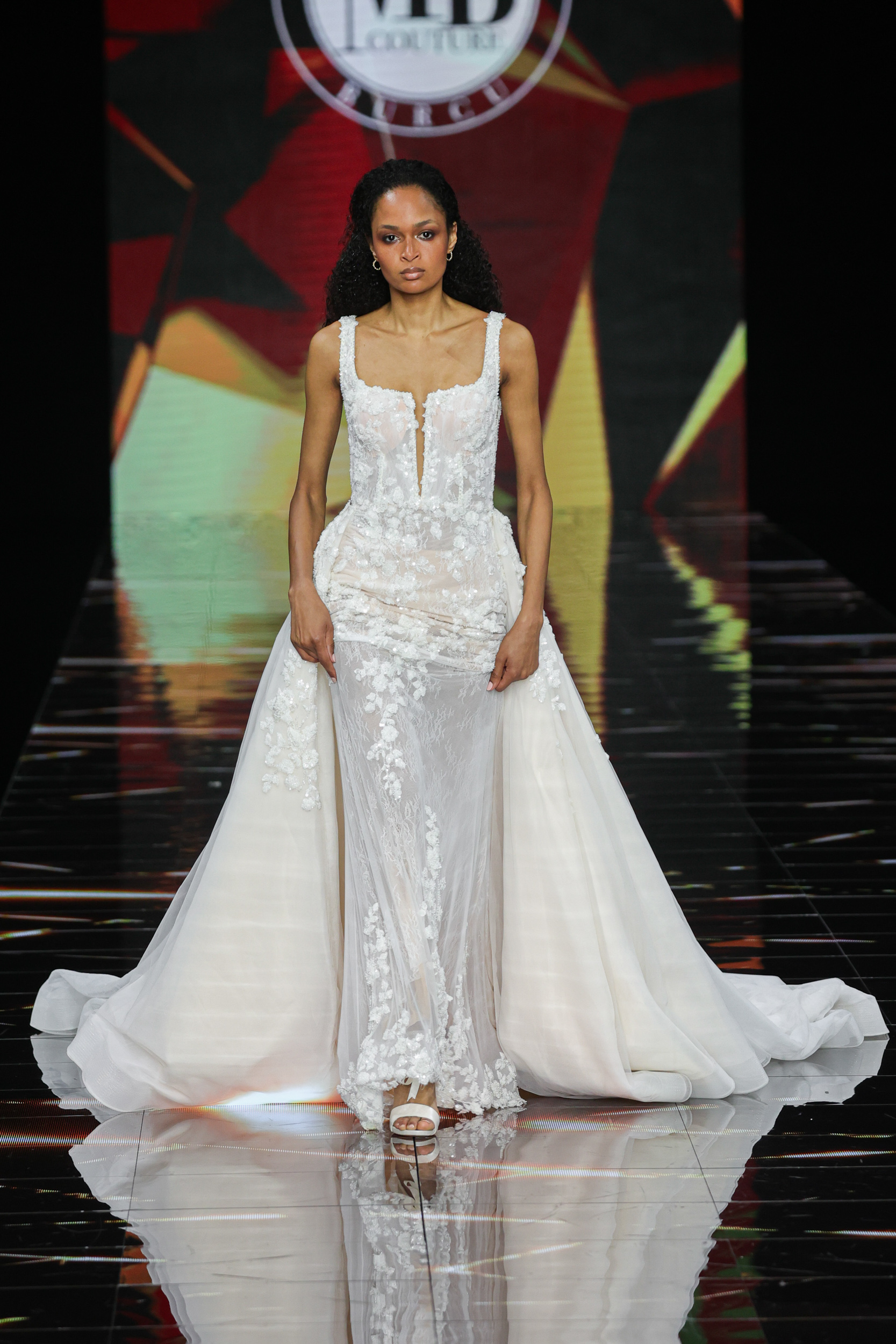 Madam Burcu Bridal 2024 Fashion Show 