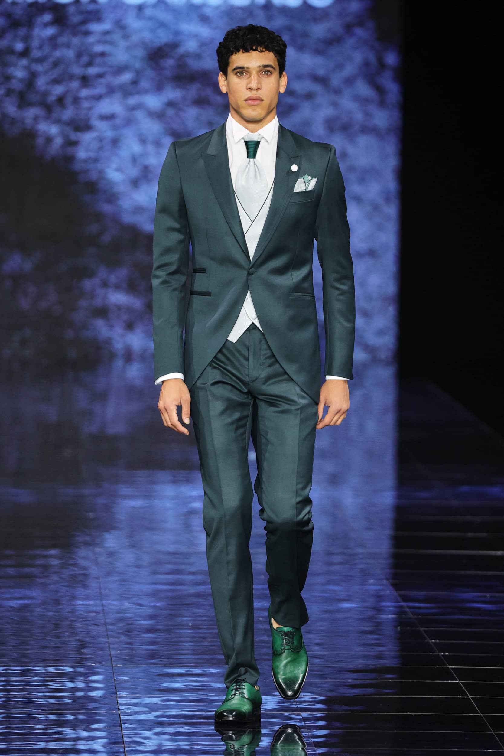 Ramon Sanjurjo Bridal 2024 Fashion Show 