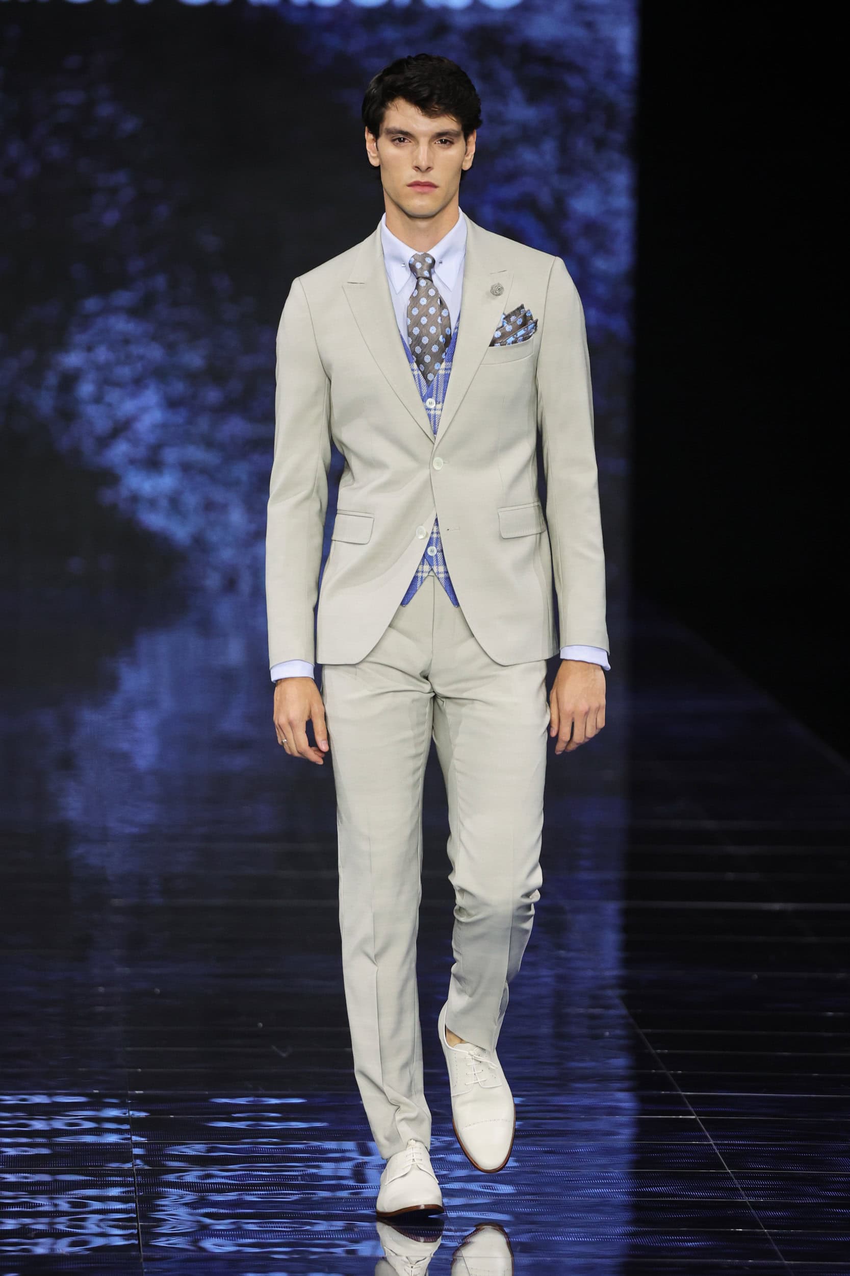 Ramon Sanjurjo Bridal 2024 Fashion Show 