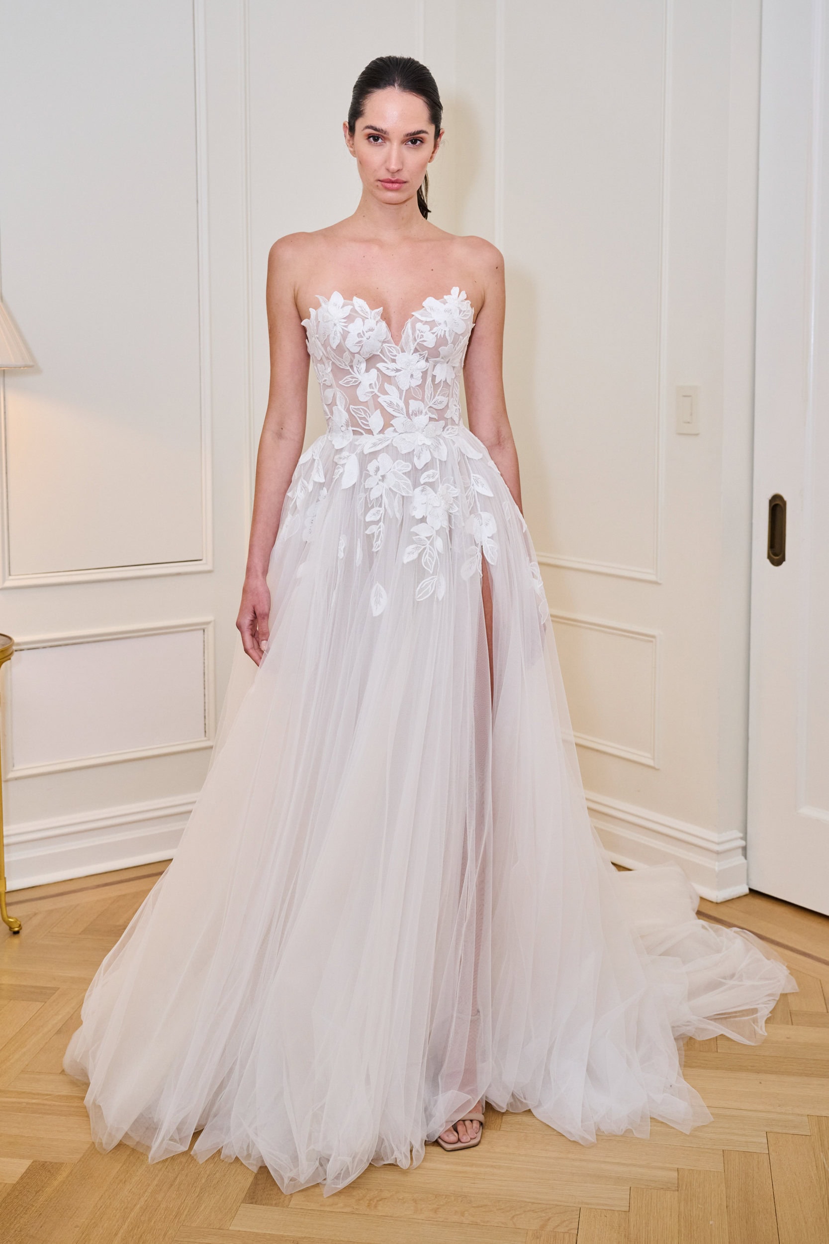 Mira Zwillinger Bridal 2024 Fashion Show 