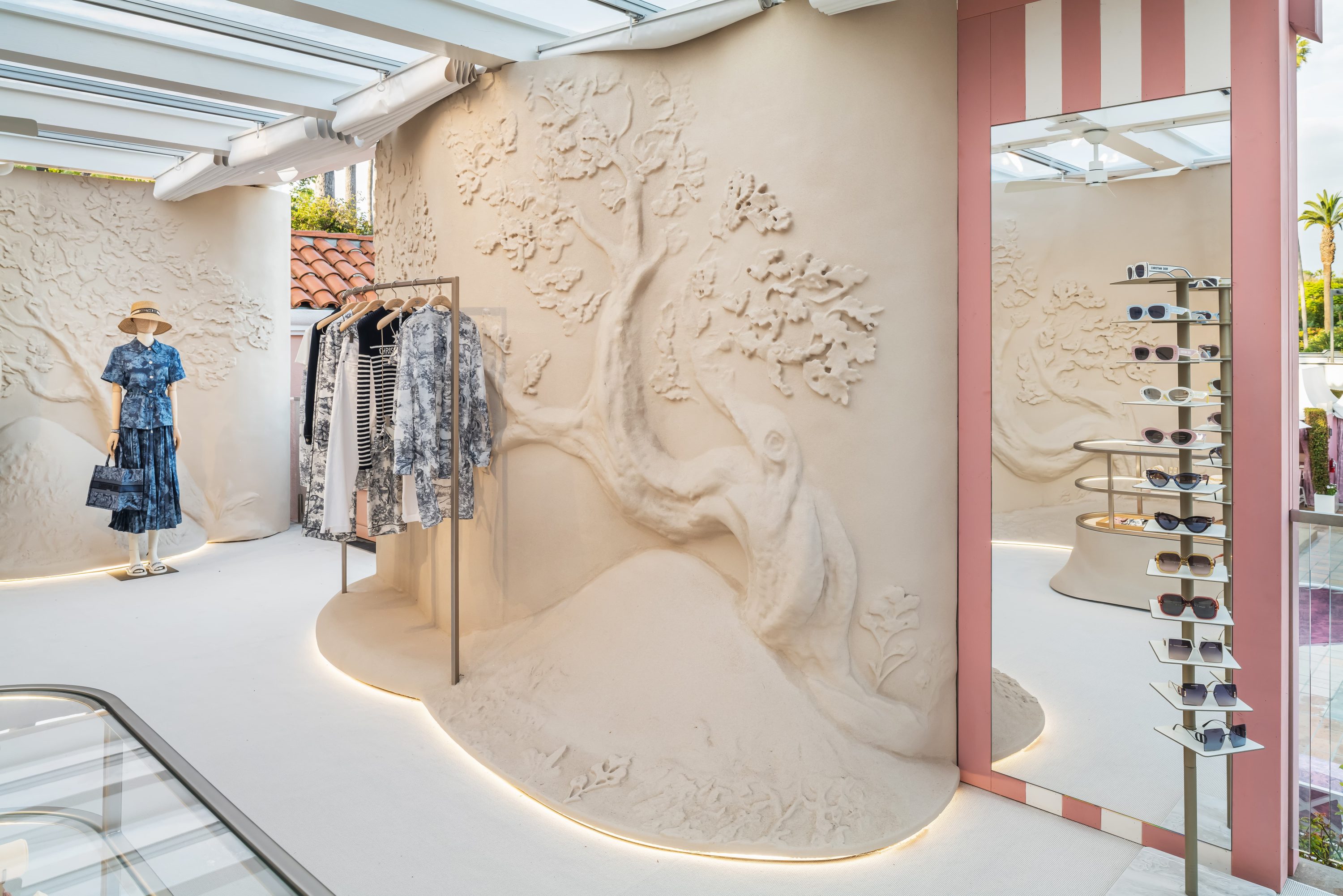 Dior Launches Dioriviera Pop-Up Experience at Luxury Hotel in