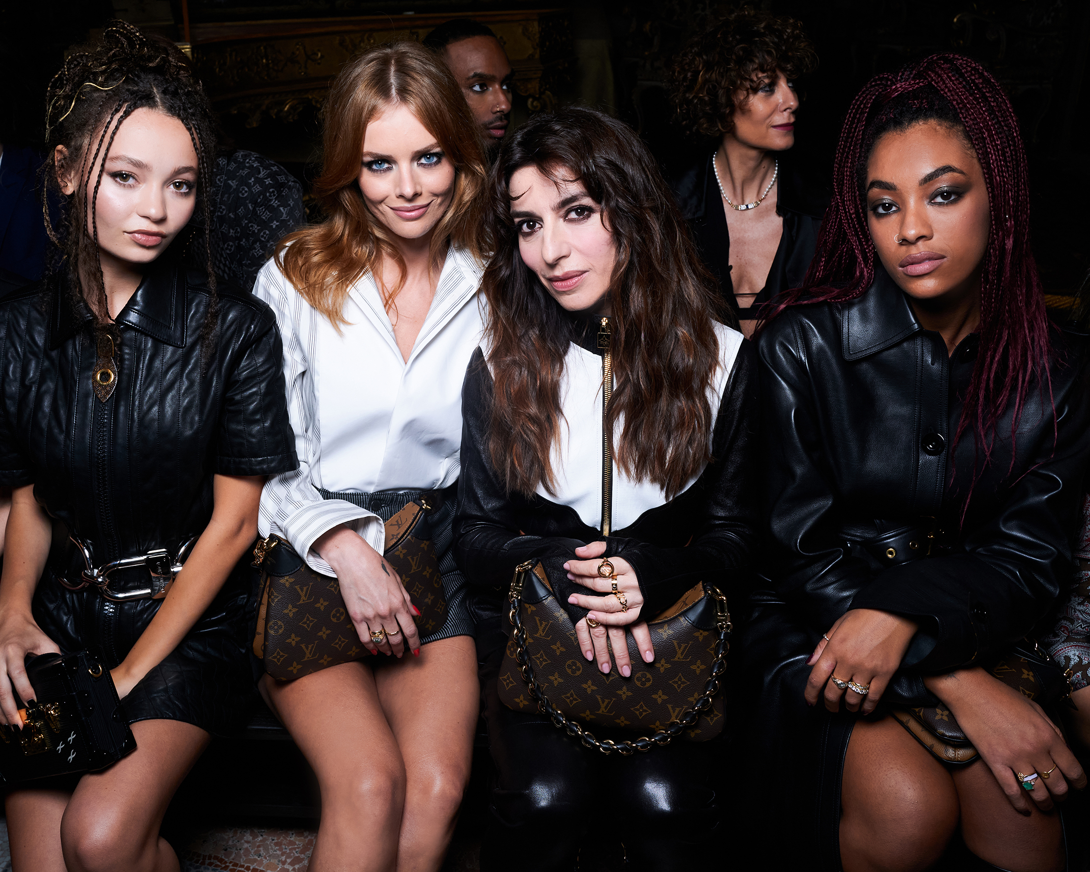 Louis Vuitton Resort 2016 - Daily Front Row