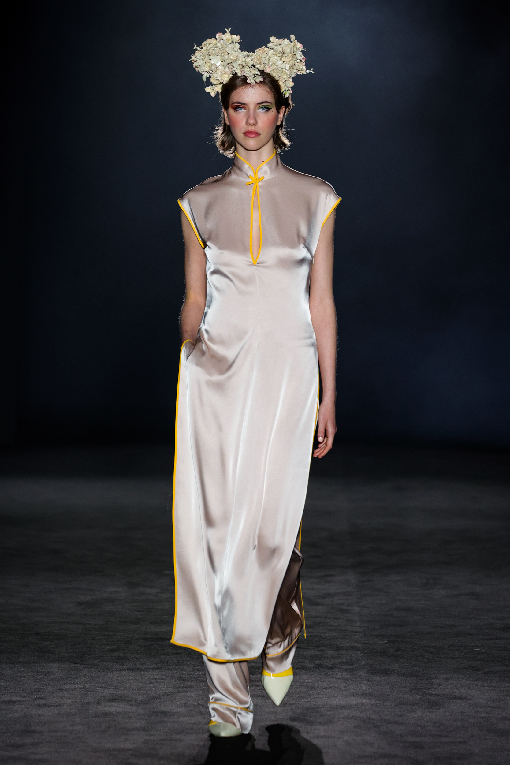 Menchen Tomas  Spring 2024 Fashion Show 