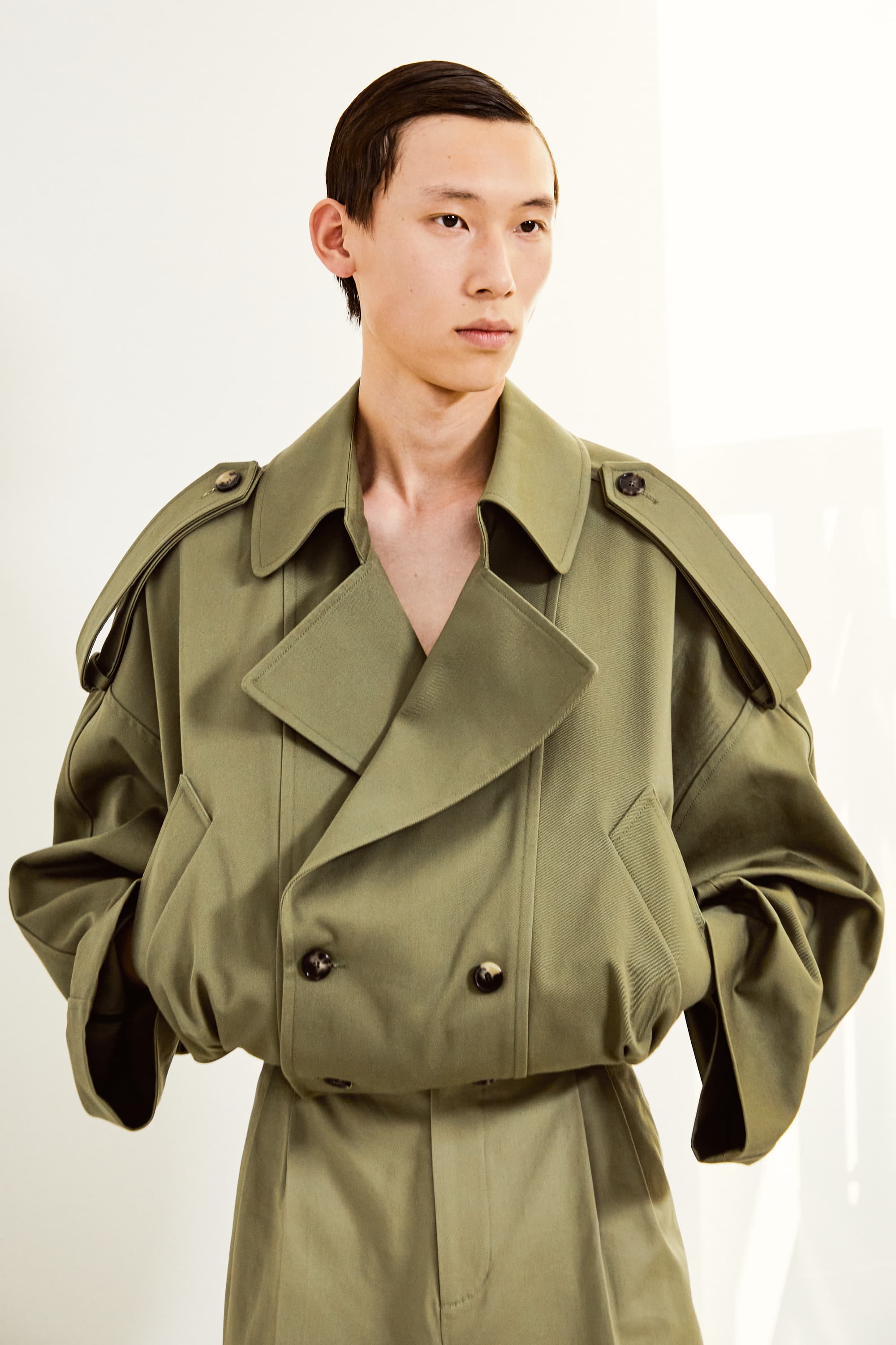 Loewe Spring 2024 Men’s Fashion Show Backstage | The Impression