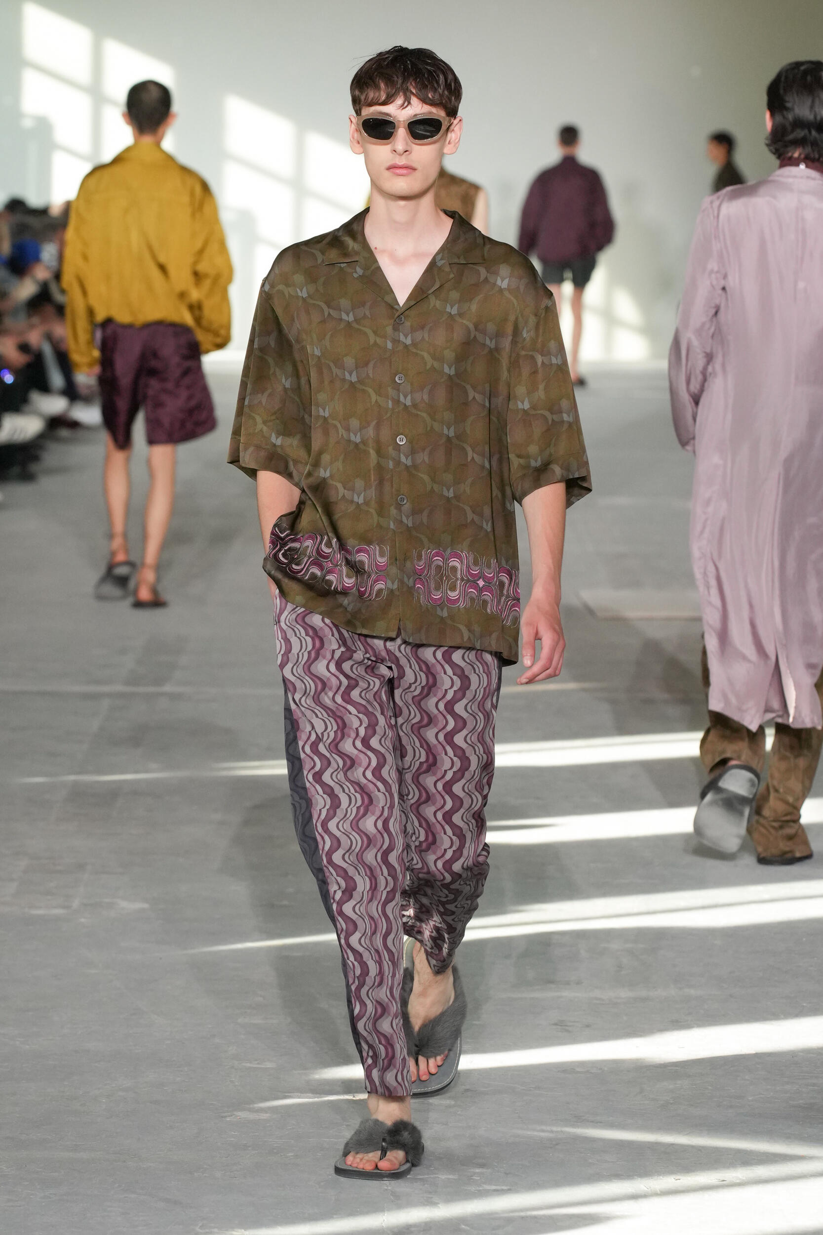 Dries Van Noten Spring 2024 Men's Fashion Show Review | The Impression