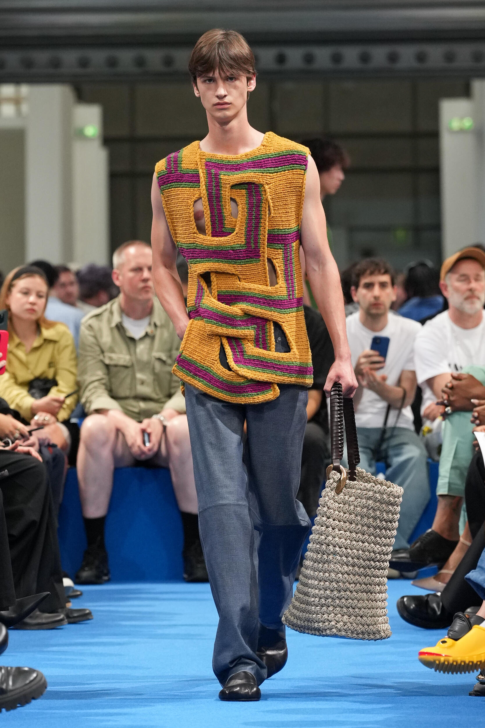 Jw Anderson Spring 2024 Men’s Fashion Show