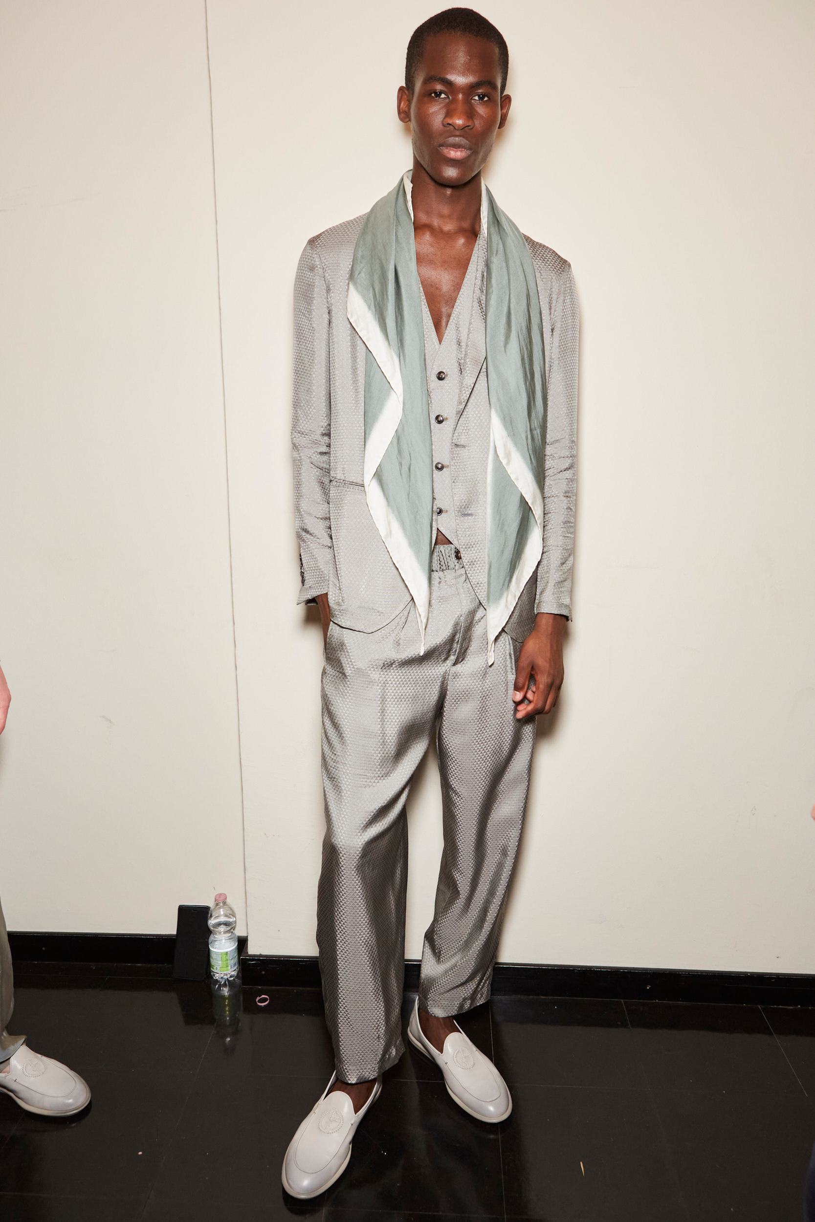 Giorgio Armani Spring 2024 Men’s Fashion Show Backstage | The Impression