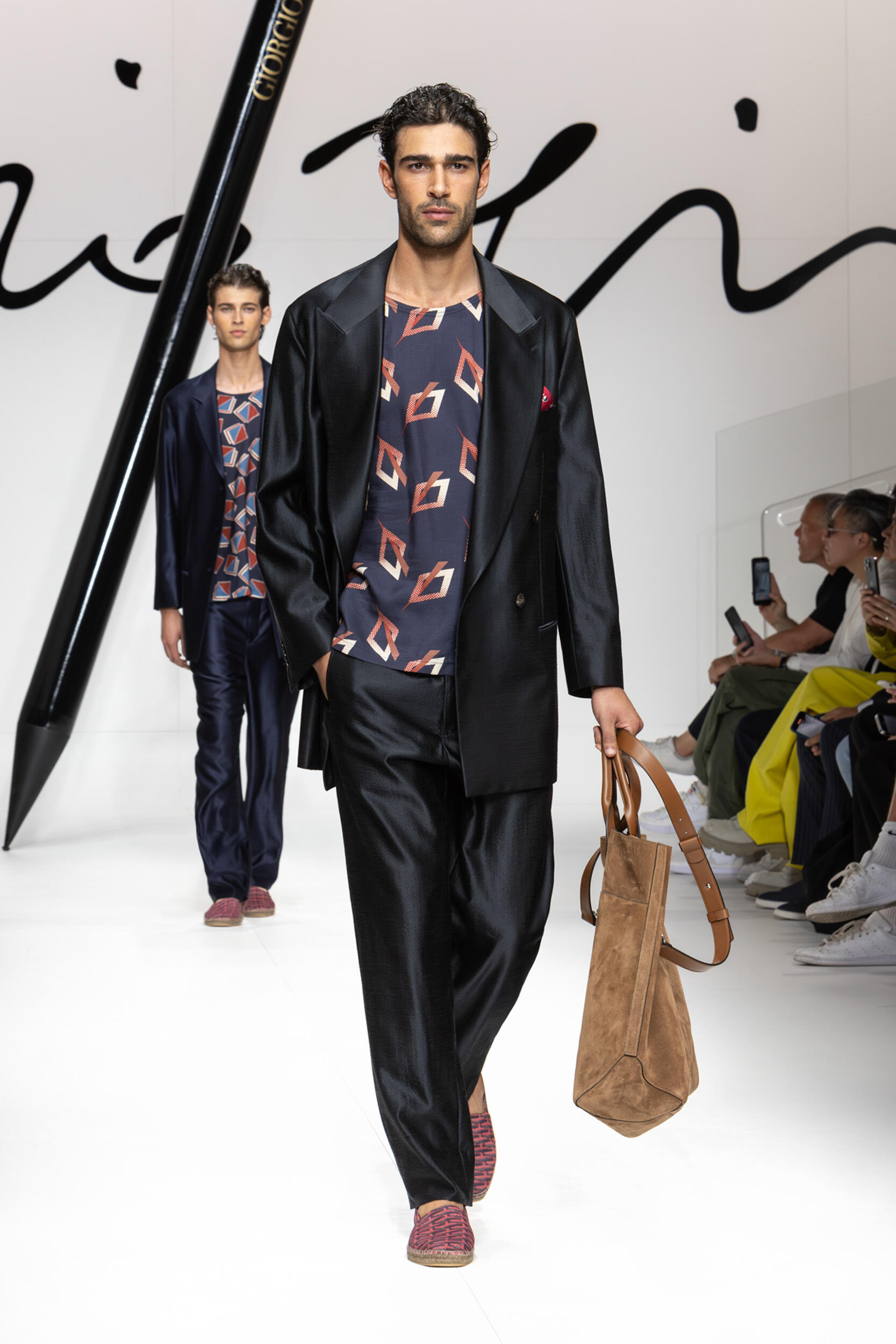 Giorgio Armani Spring 2024 Men’s Fashion Show | The Impression