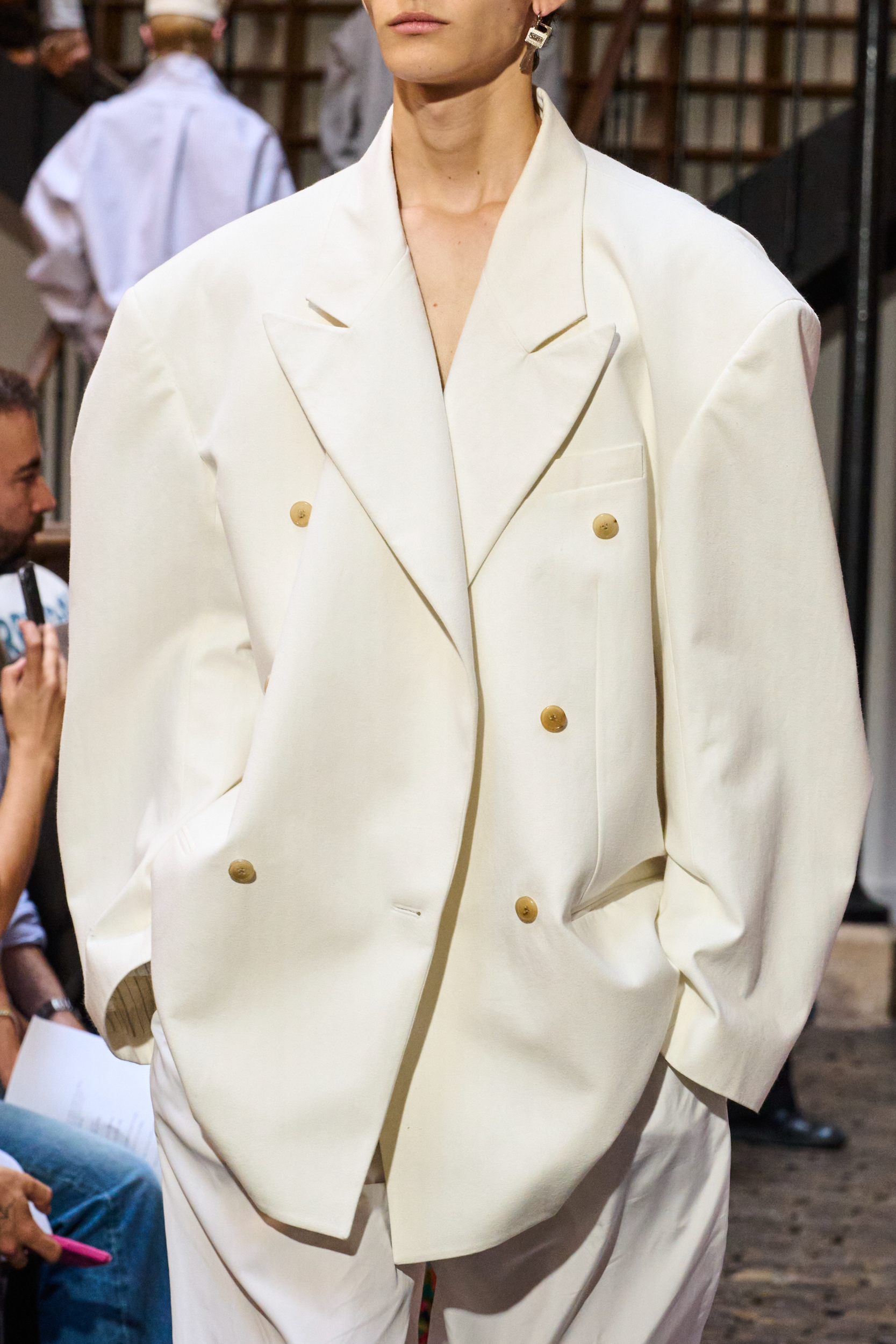 Hed Mayner Spring 2024 Men’s Fashion Show Details