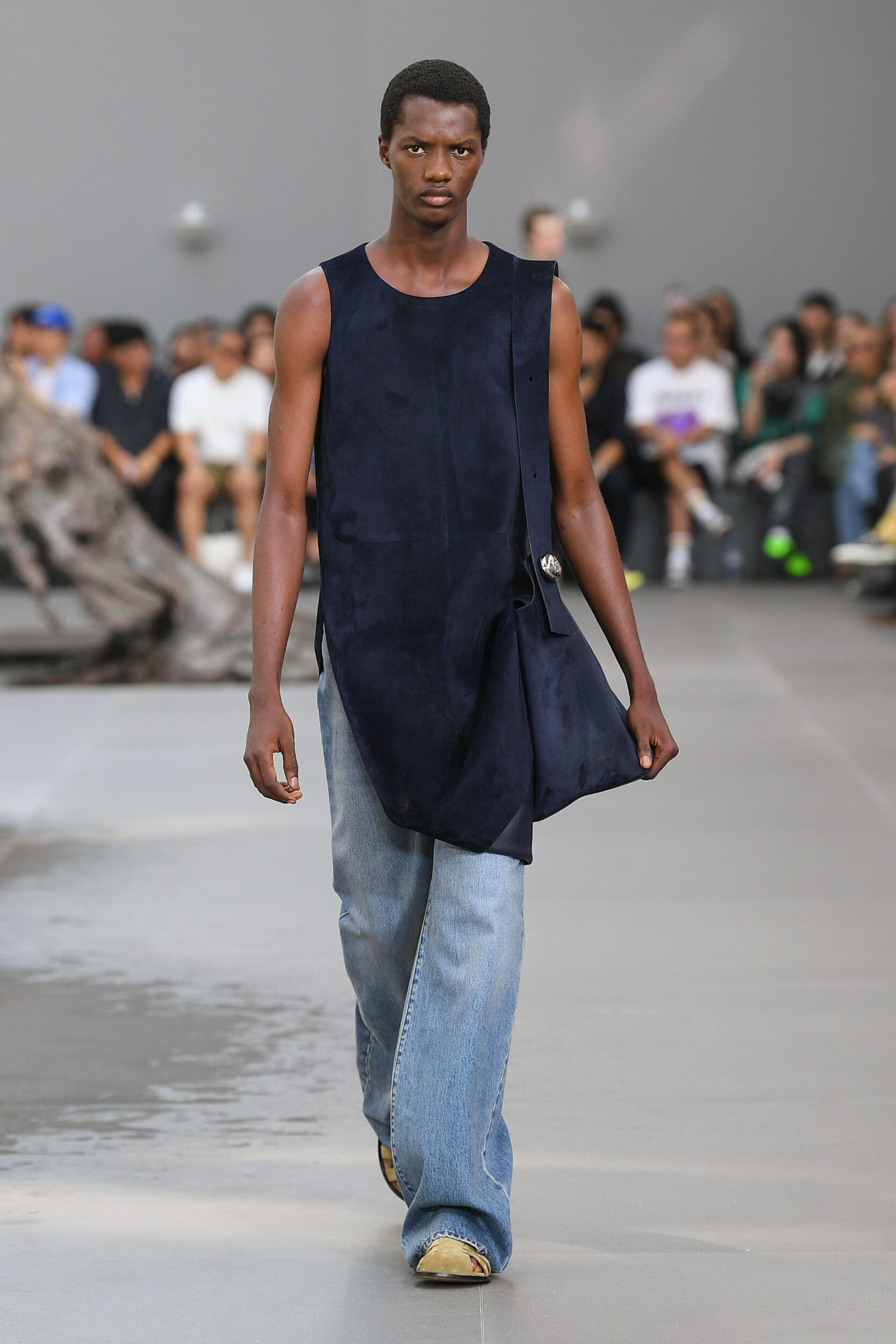 Loewe Spring 2024 Men’s Fashion Show