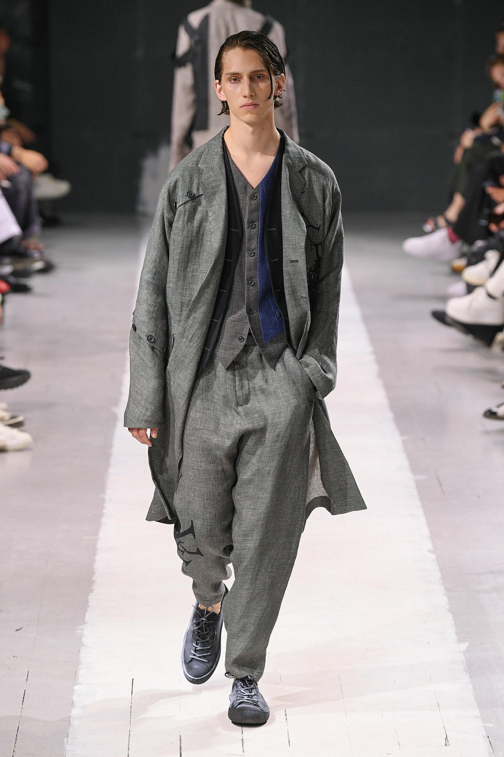 Yohji Yamamoto Spring 2024 Men’s Fashion Show | The Impression