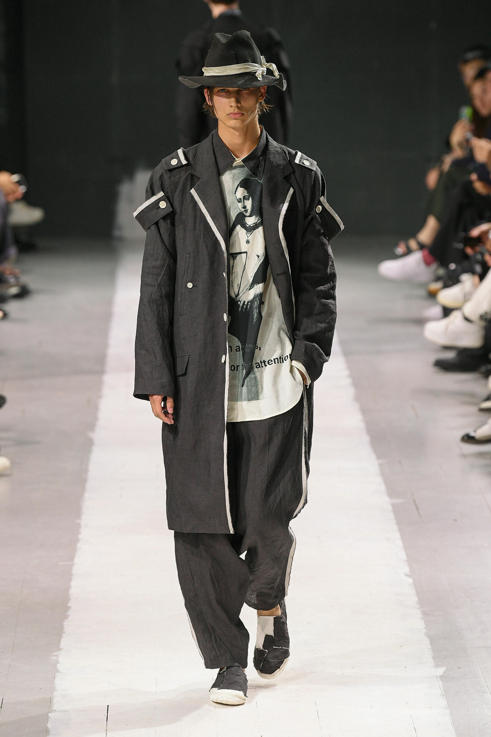 Yohji Yamamoto Spring 2024 Men’s Fashion Show | The Impression