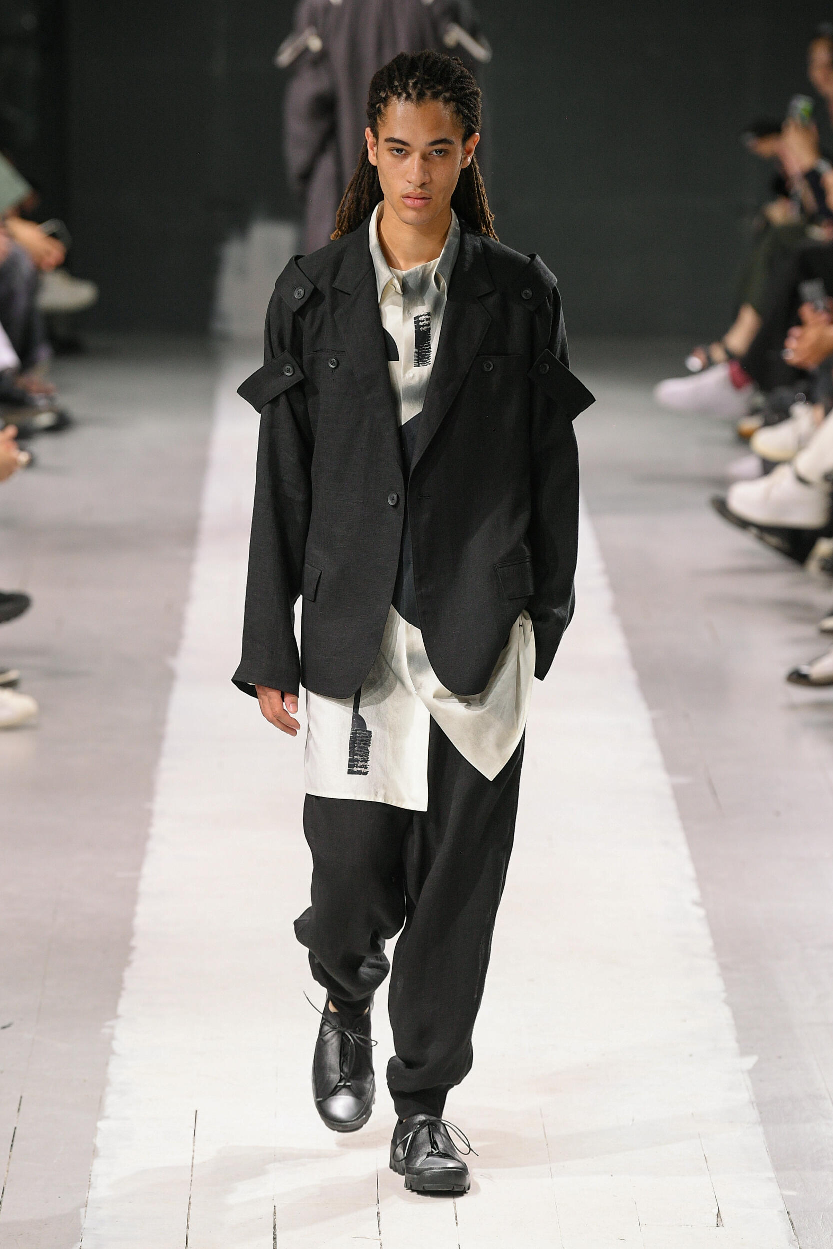 Yohji Yamamoto Spring 2024 Men’s Fashion Show | The Impression