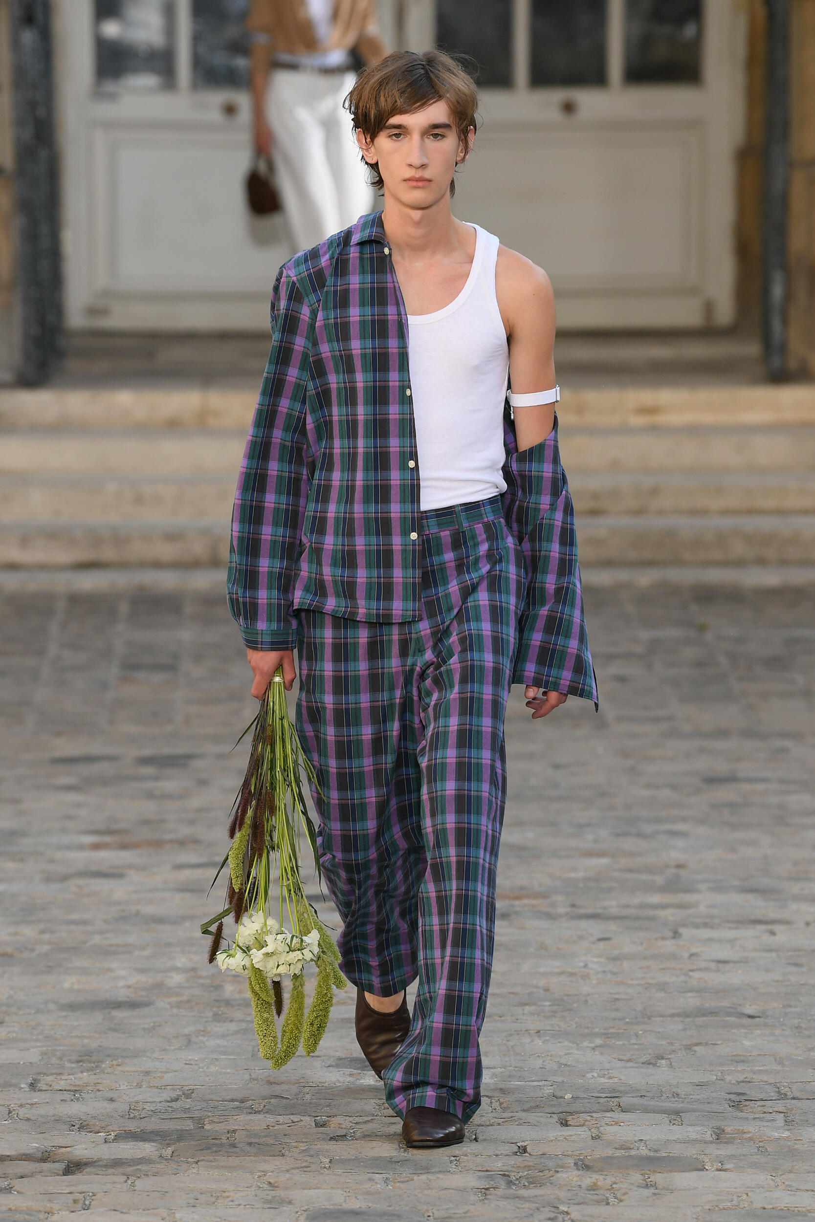 Officine Generale Spring 2024 Men’s Fashion Show