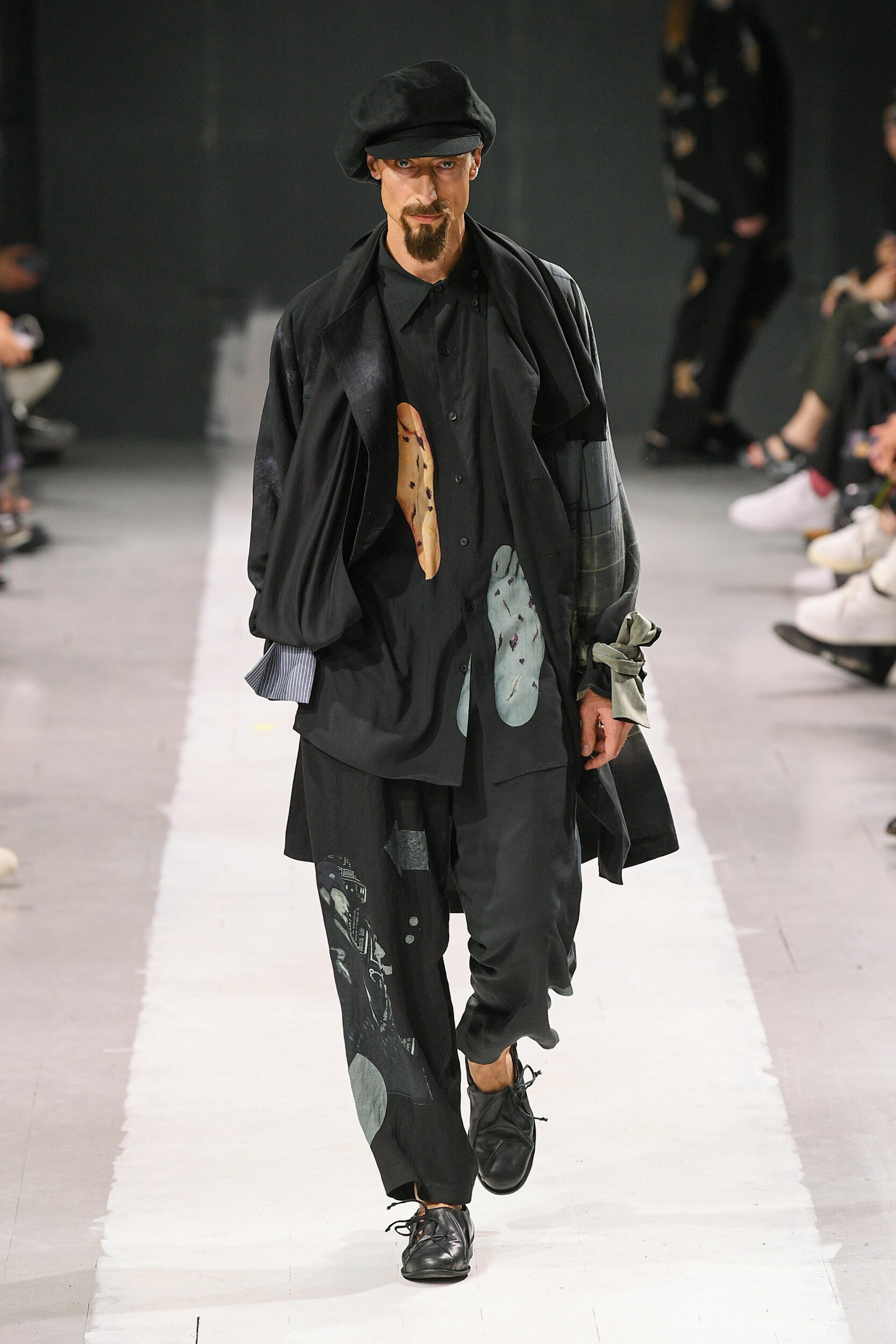 Yohji Yamamoto Spring 2024 Men’s Fashion Show | The Impression