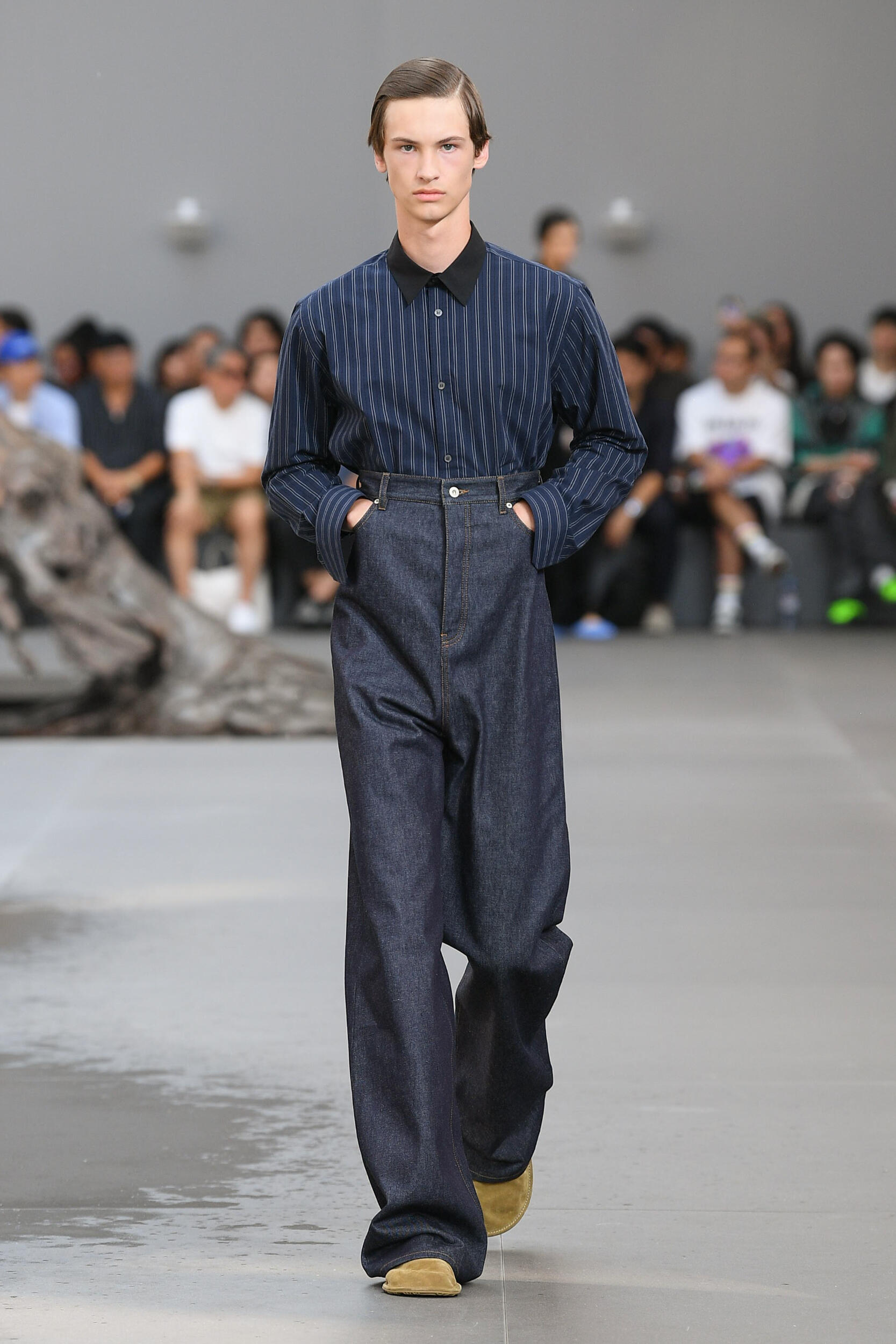 Loewe Spring 2024 Men’s Fashion Show | The Impression