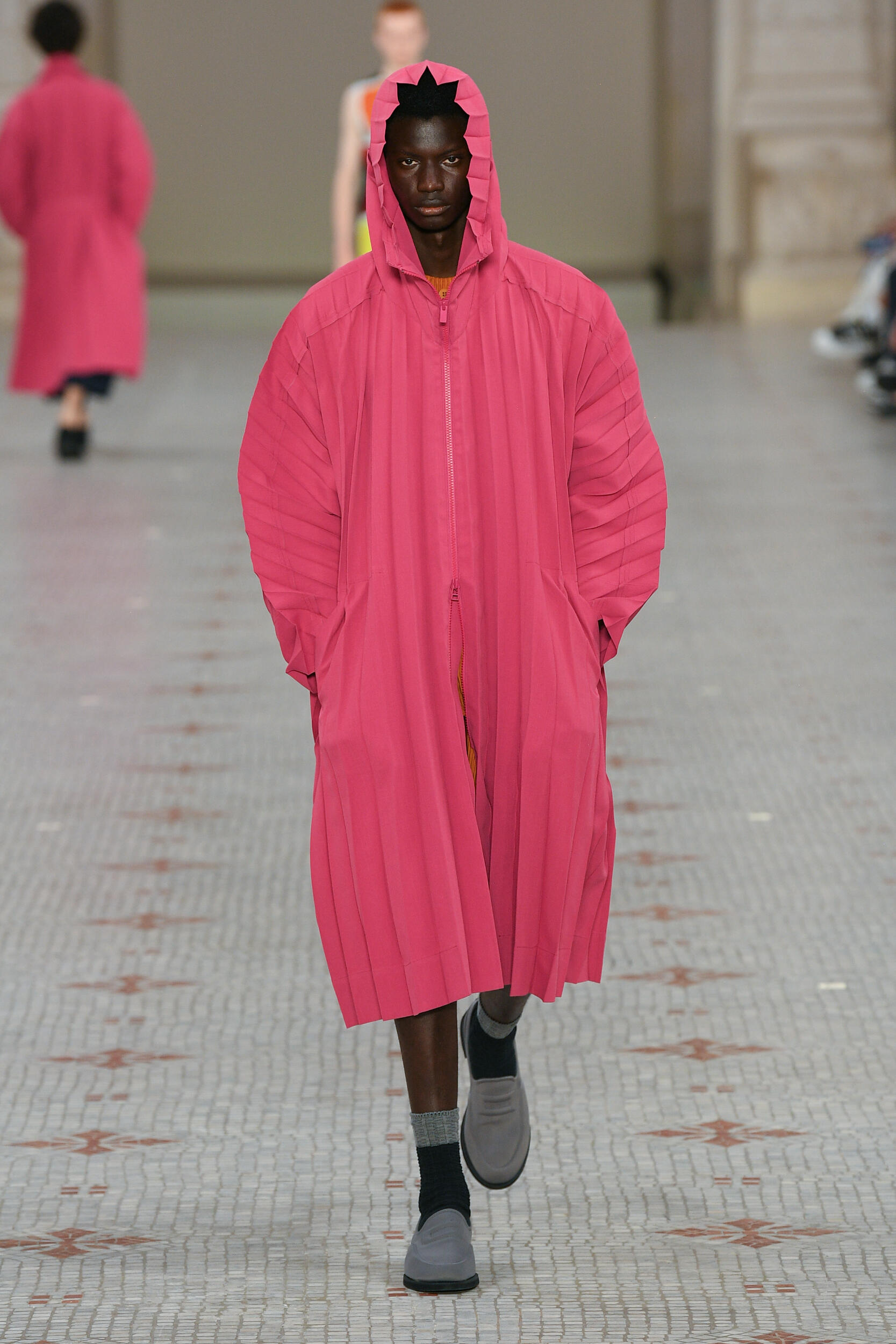 Homme Plisse Issey Miyake Spring 2024 Men’s Fashion Show | The Impression