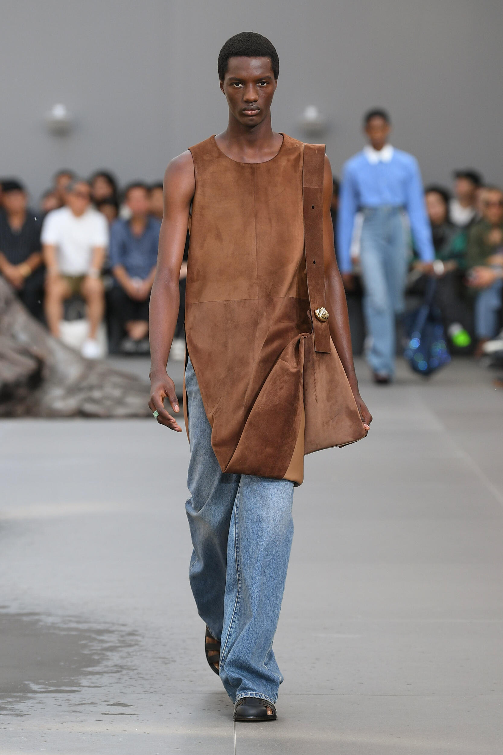 Loewe Spring 2024 Men’s Fashion Show | The Impression