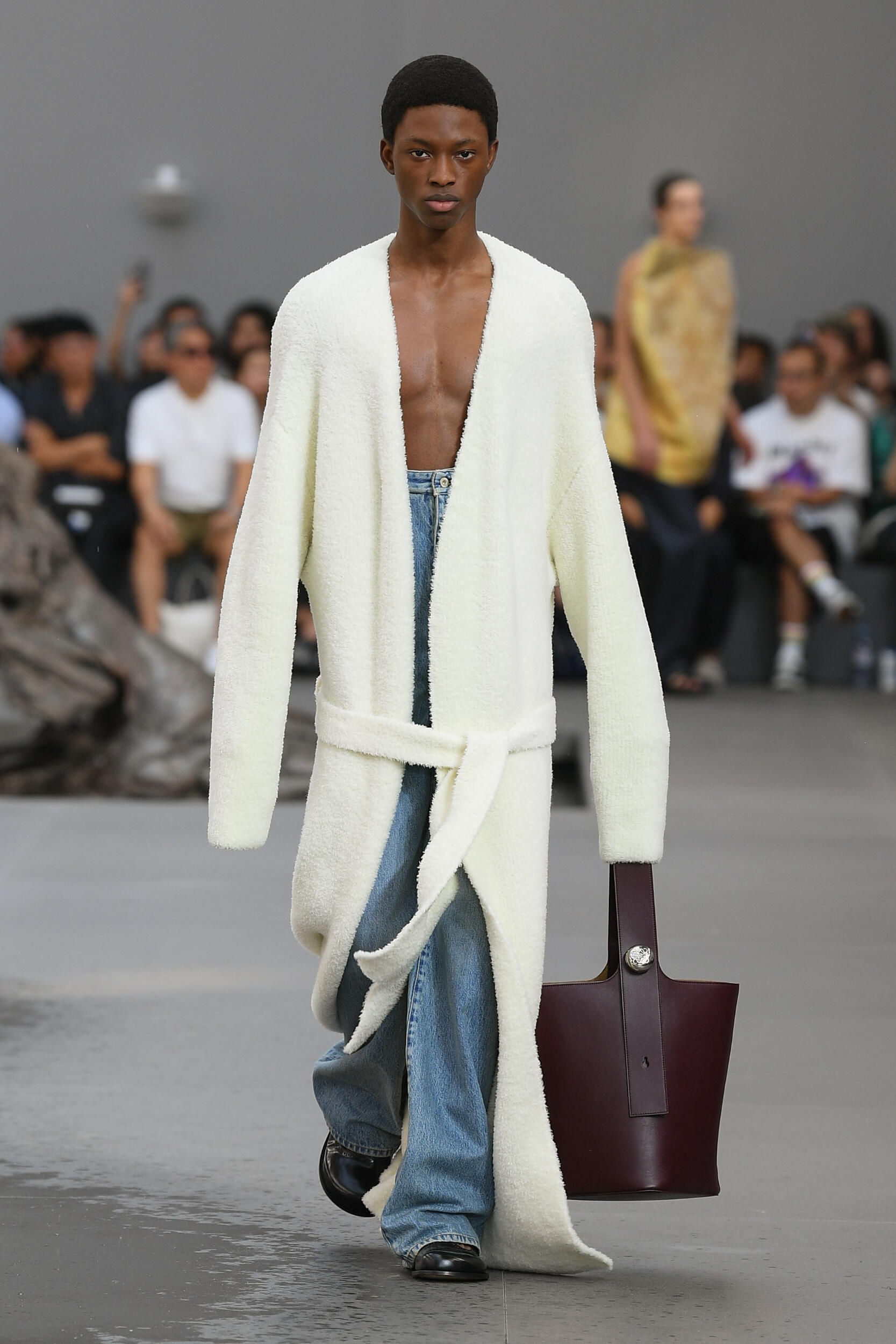 Loewe Spring 2024 Men’s Fashion Show