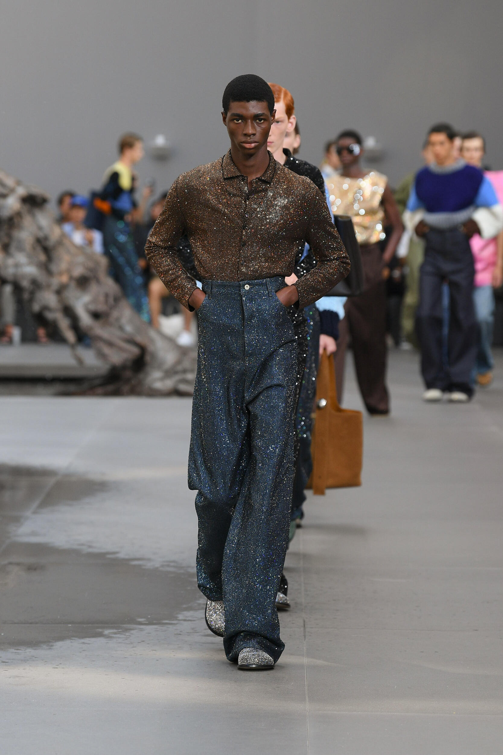 Loewe Spring 2024 Men’s Fashion Show