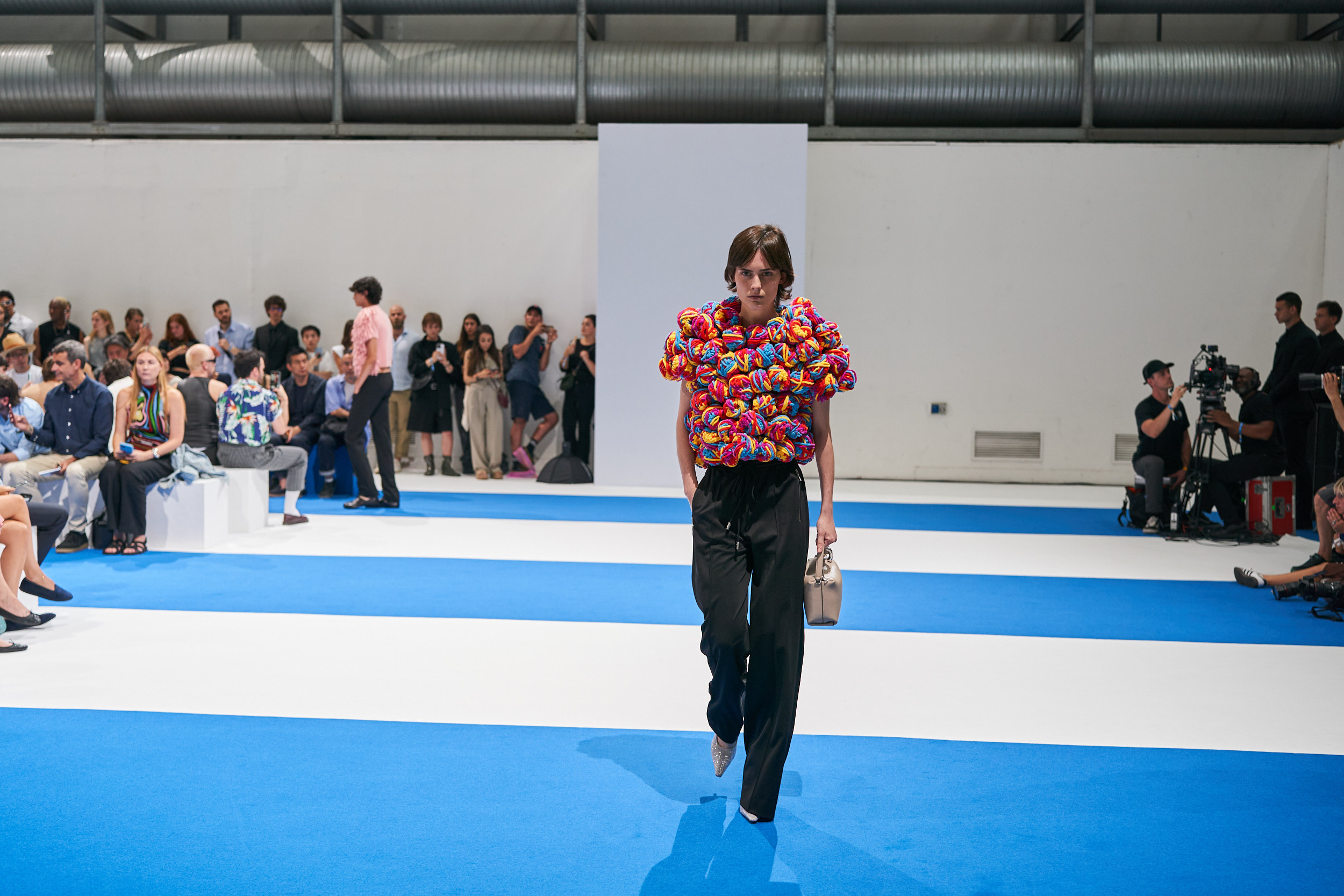 Jw Anderson Spring 2024 Men’s Fashion Show Atmosphere