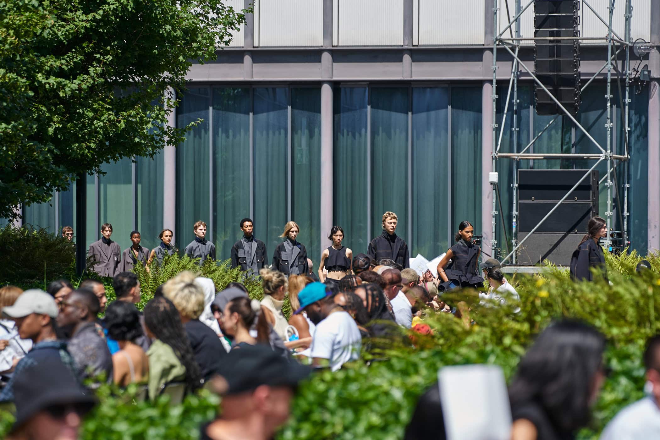 Sacai Spring 2024 Men’s Fashion Show Atmosphere