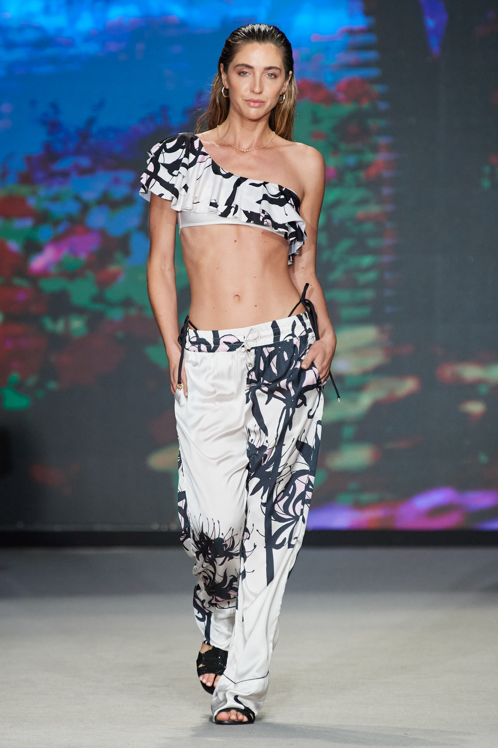 Sinesia Karol  Spring 2024 Swimwear Fashion Show 