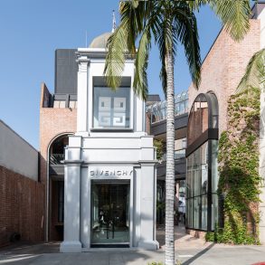 Givenchy News Store Scout 2023