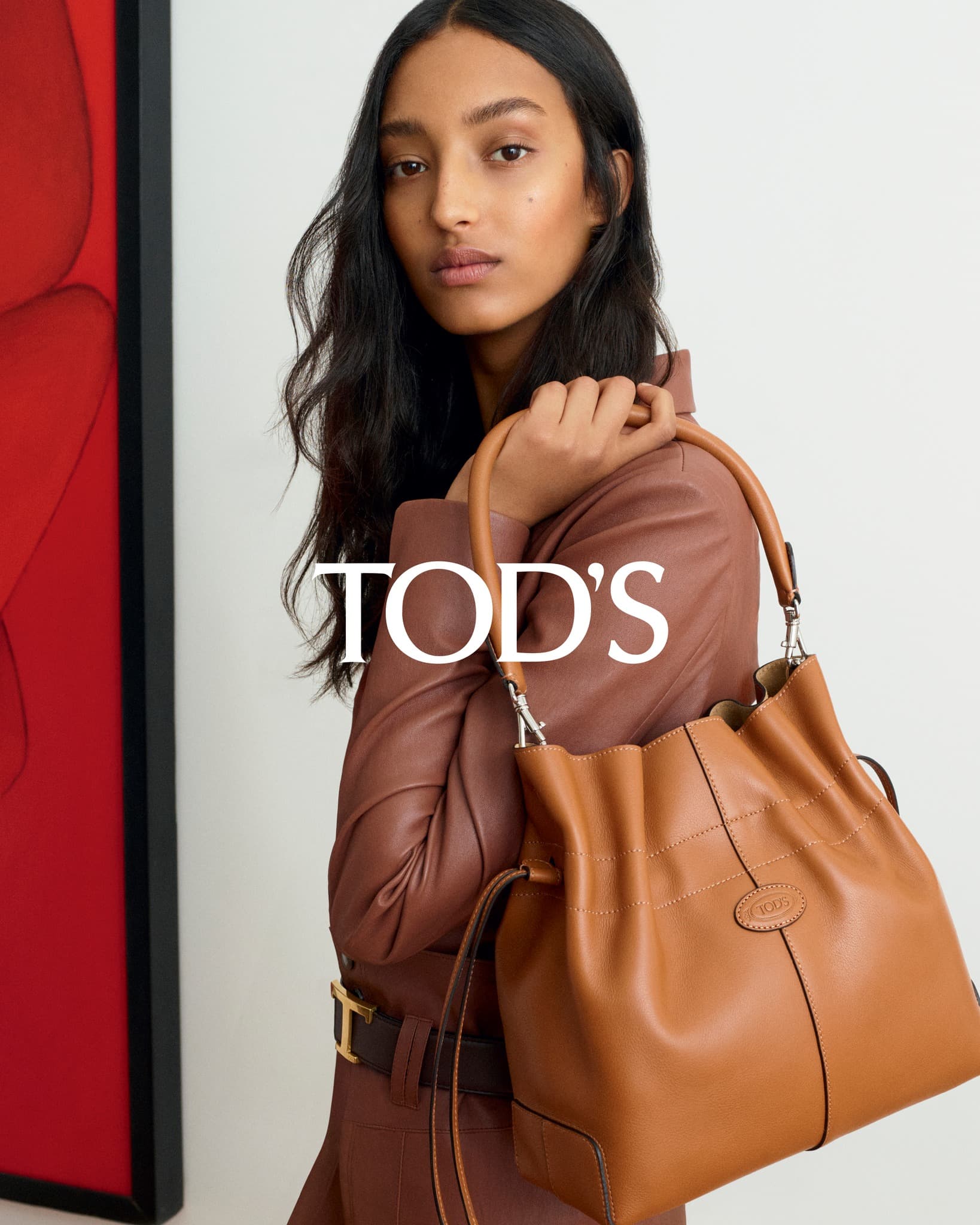 Tod's Pre-Fall 2023 Ad Campaign Review | The Impression