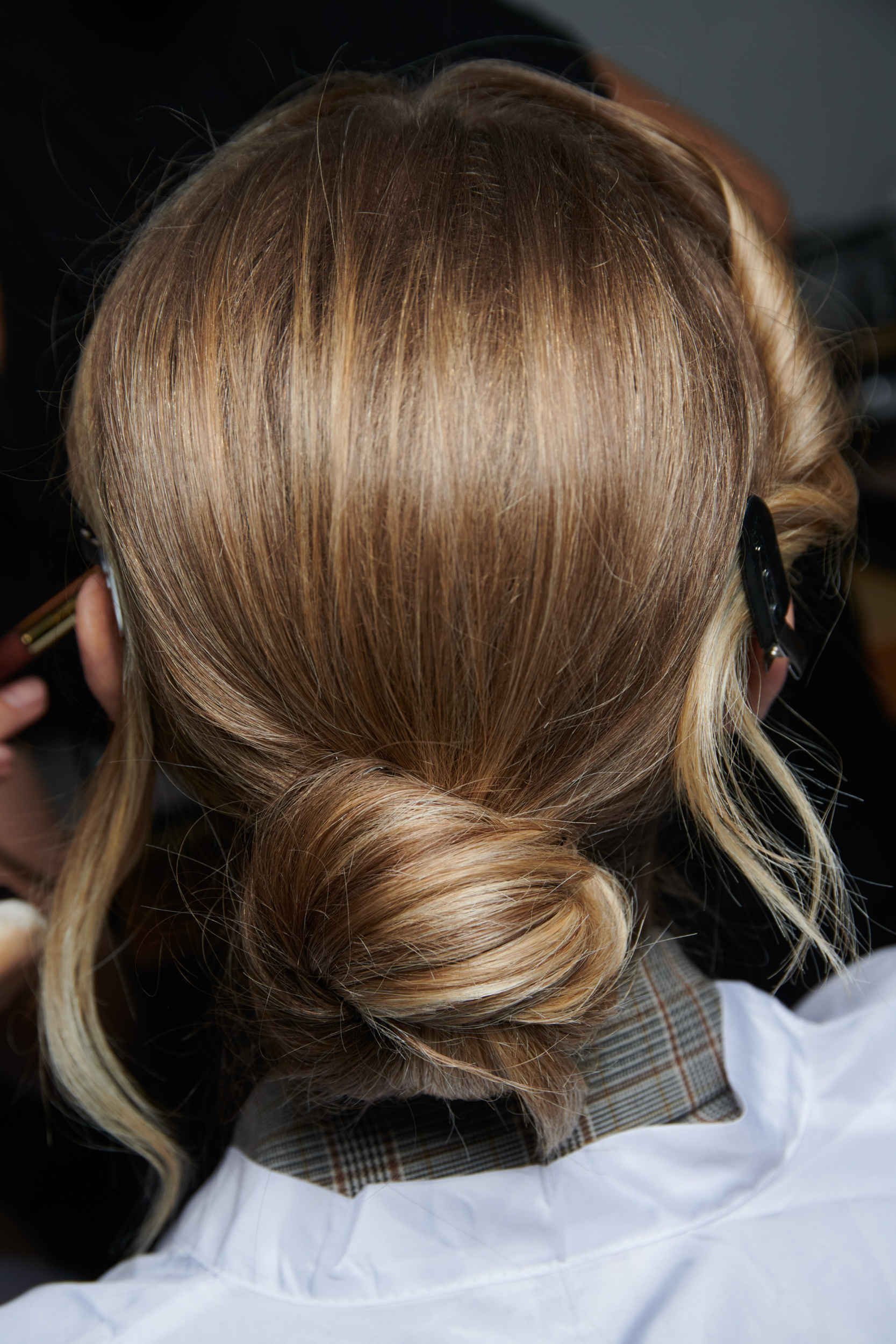 Celia Kritharioti Fall 2023 Couture Fashion Show Backstage