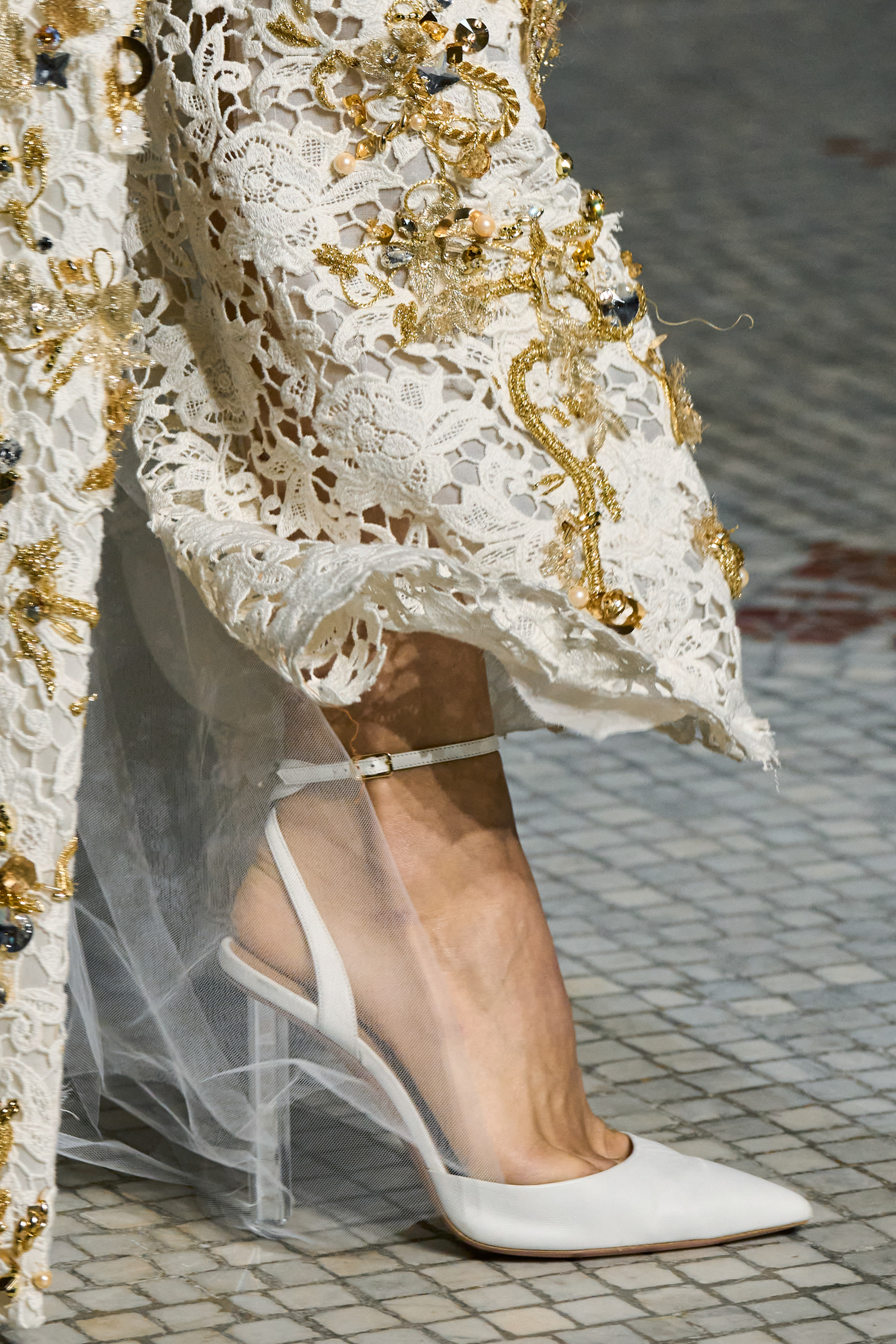 Celia Kritharioti Fall 2023 Couture Fashion Show Details