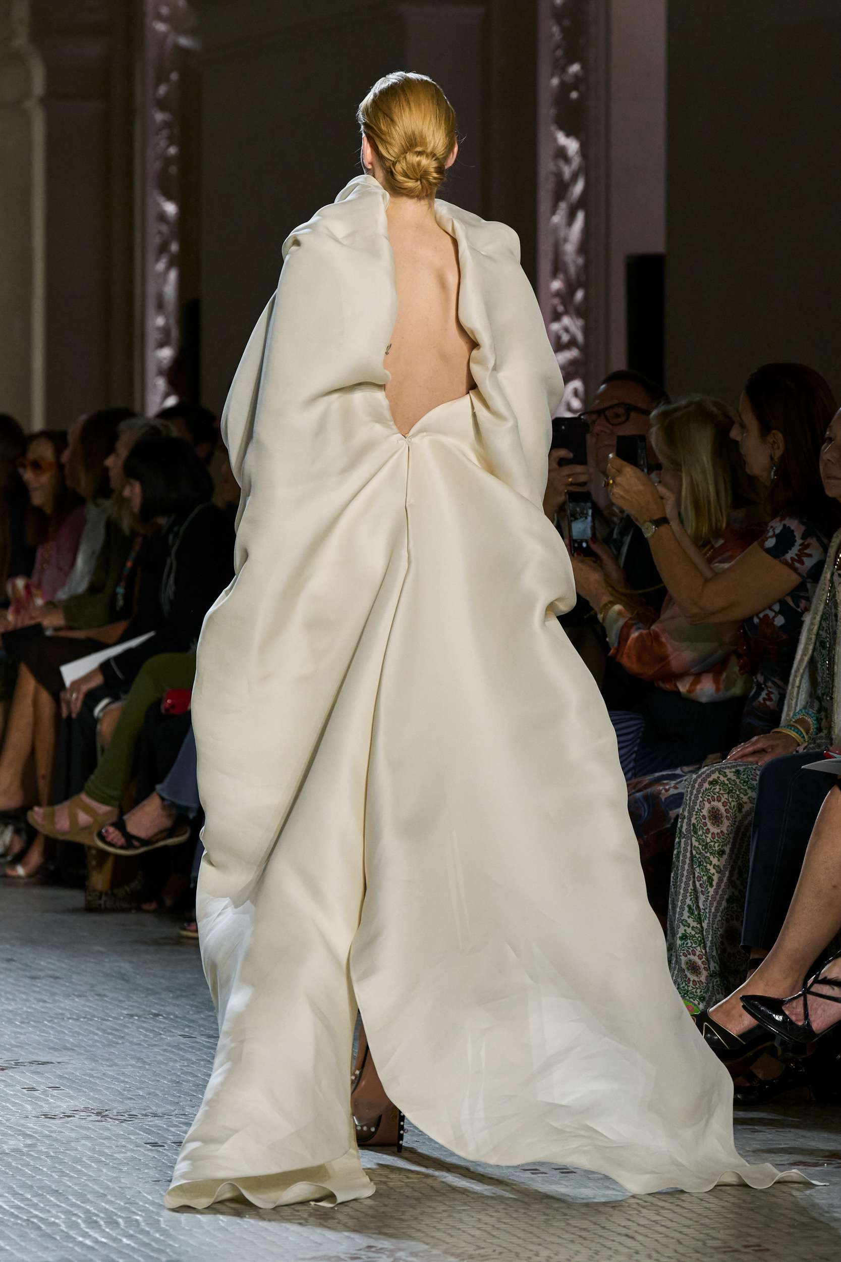 Celia Kritharioti Fall 2023 Couture Fashion Show Details