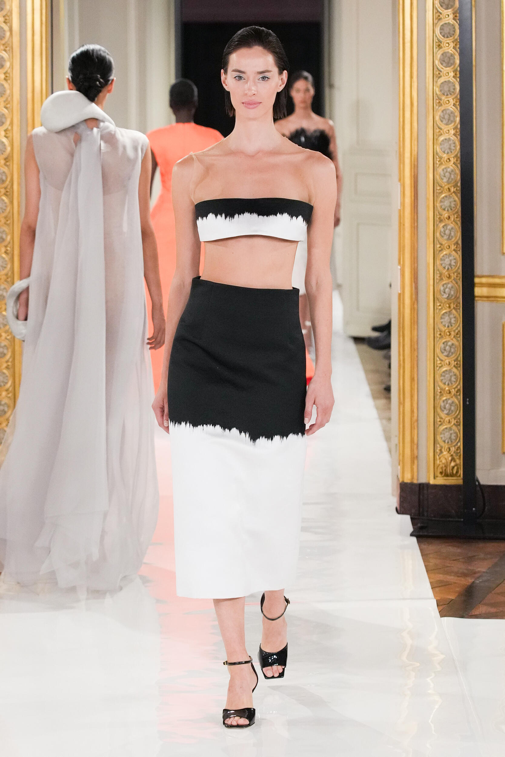 Natan Fall 2023 Couture Fashion Show