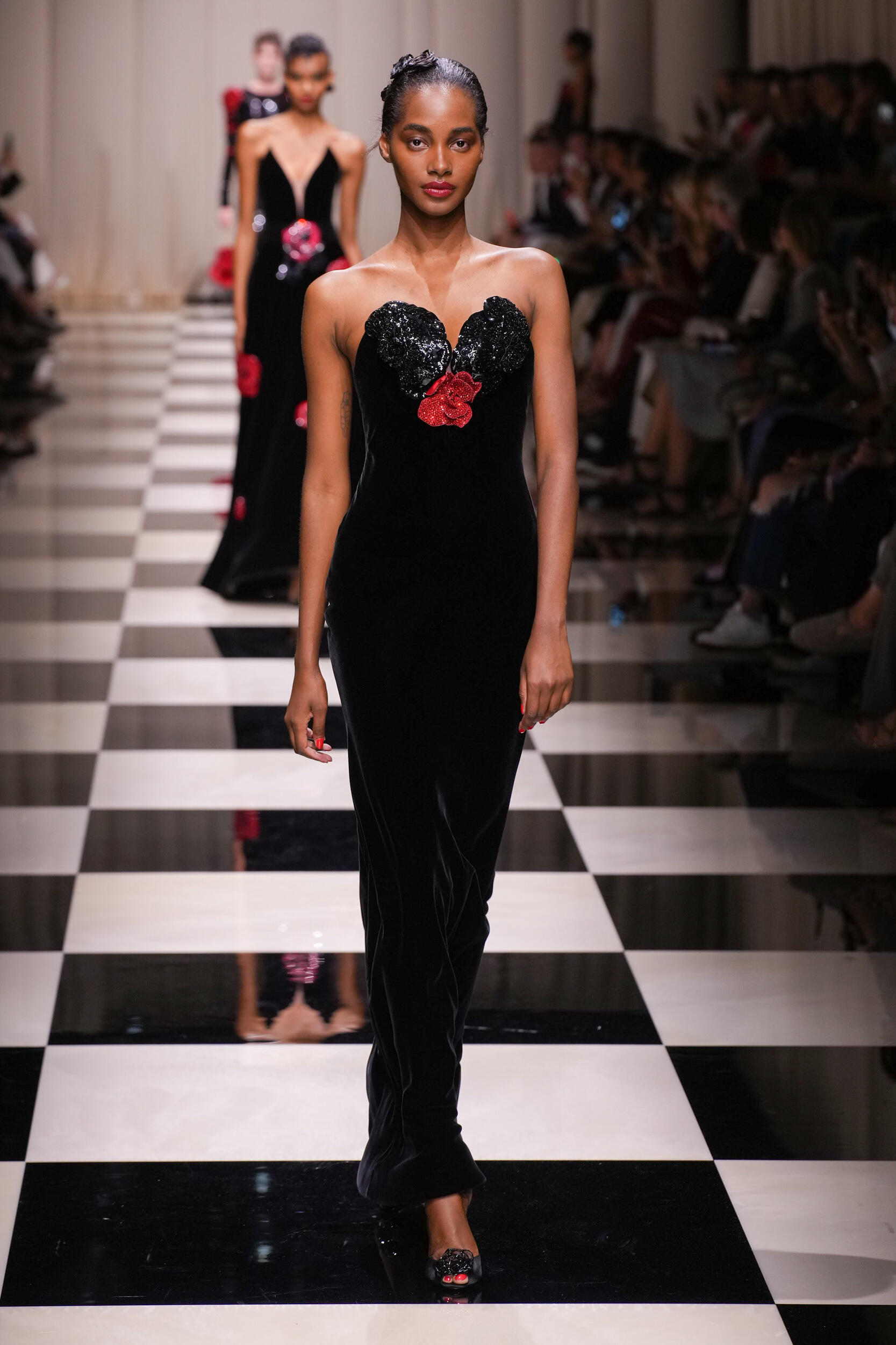 Giorgio Armani Prive Fall 2023 Couture Fashion Show