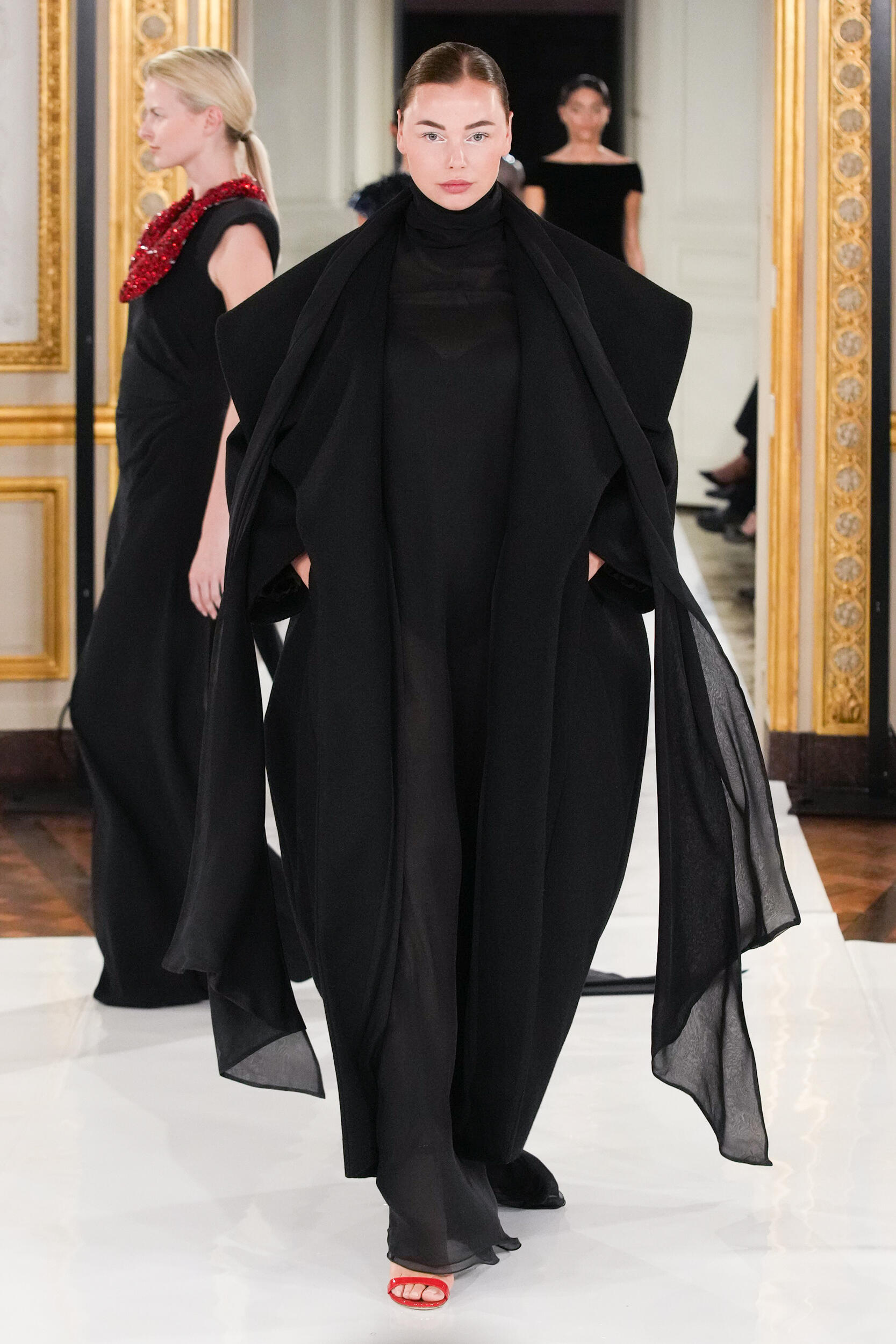 Natan Fall 2023 Couture Fashion Show