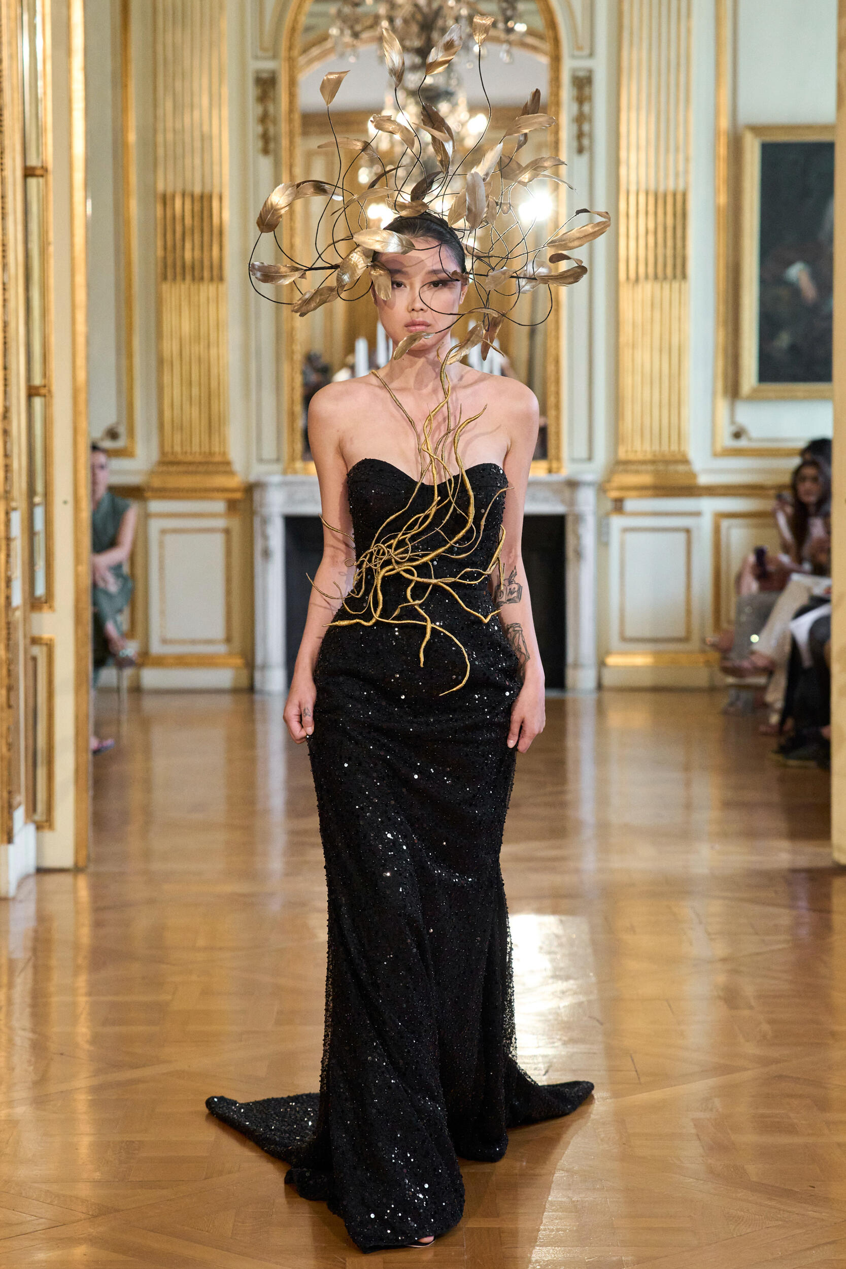 Stefan Djokovich Fall 2023 Couture Fashion Show