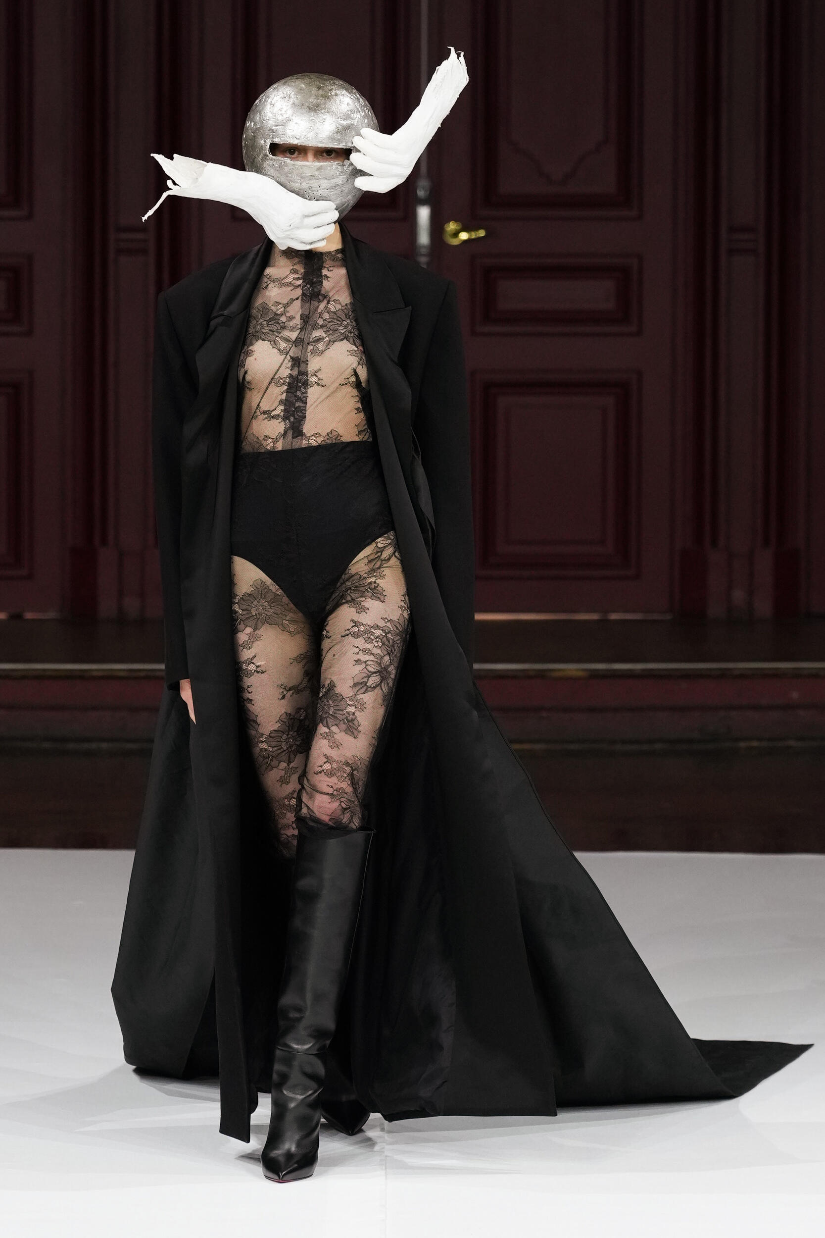 Juana Martin Fall 2023 Couture Fashion Show