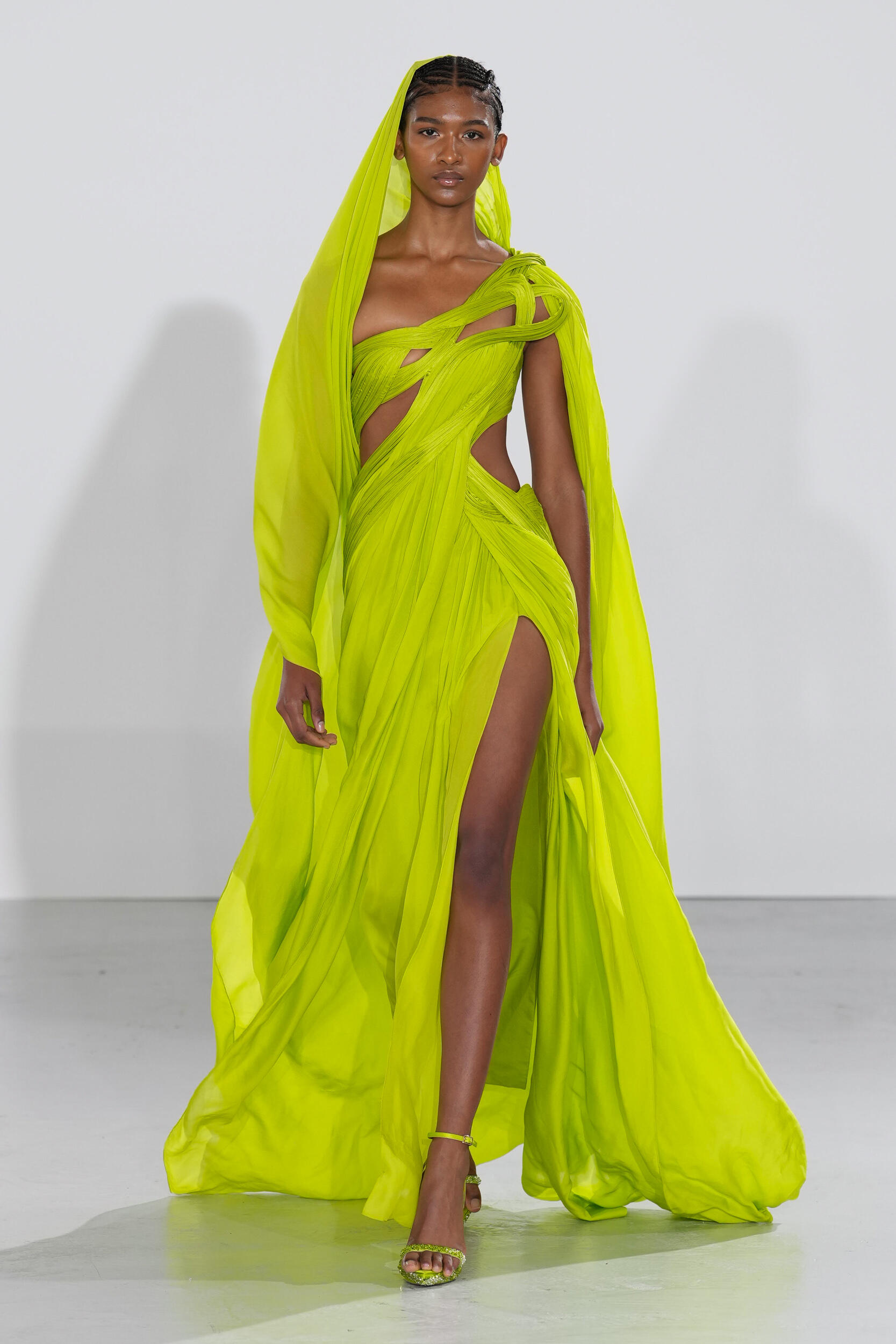 Gaurav Gupta Fall 2023 Couture Fashion Show | The Impression
