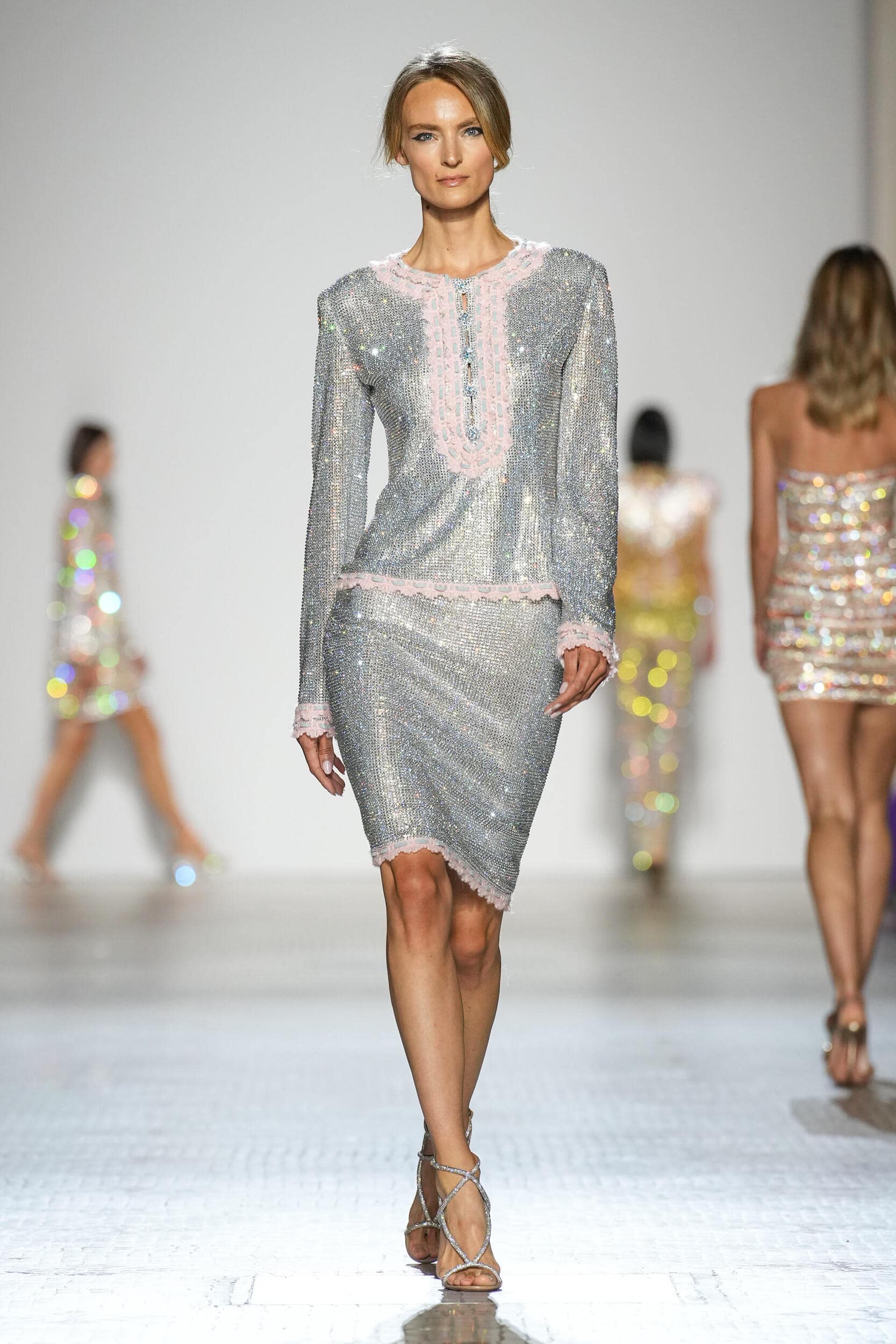 Celia Kritharioti Fall 2023 Couture Fashion Show