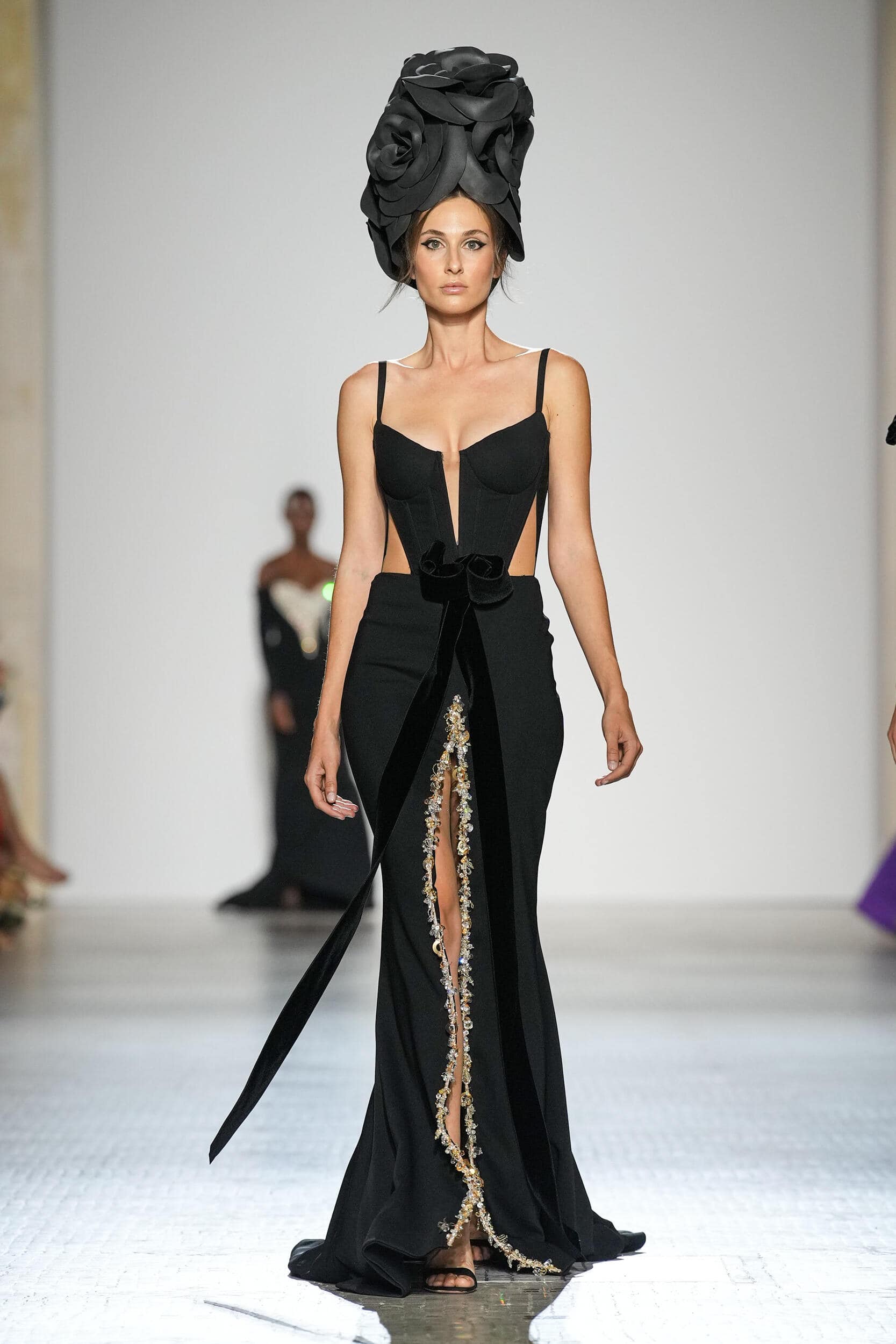 Celia Kritharioti Fall 2023 Couture Fashion Show