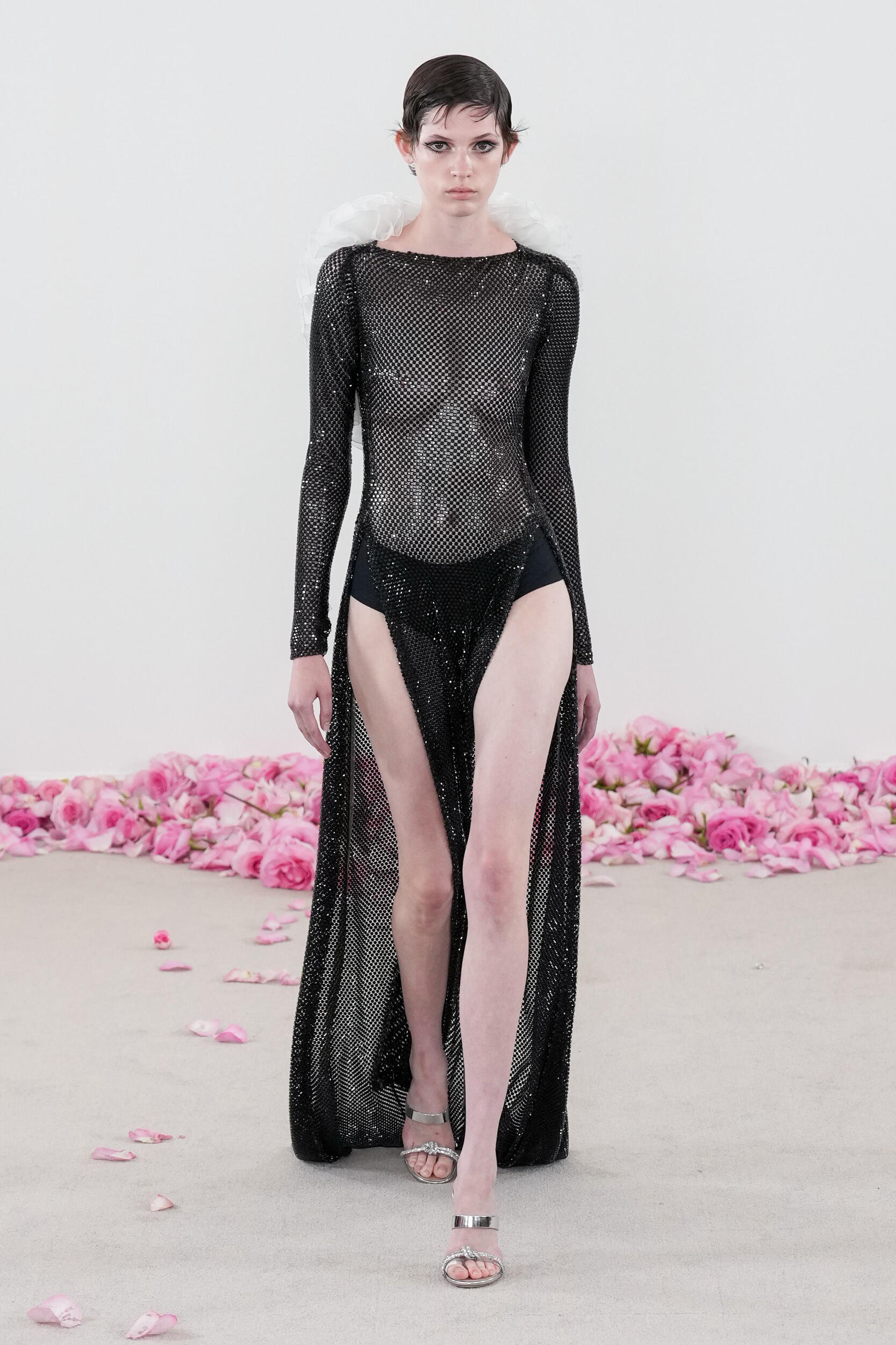 Giambattista Valli Fall 2023 Couture Fashion Show