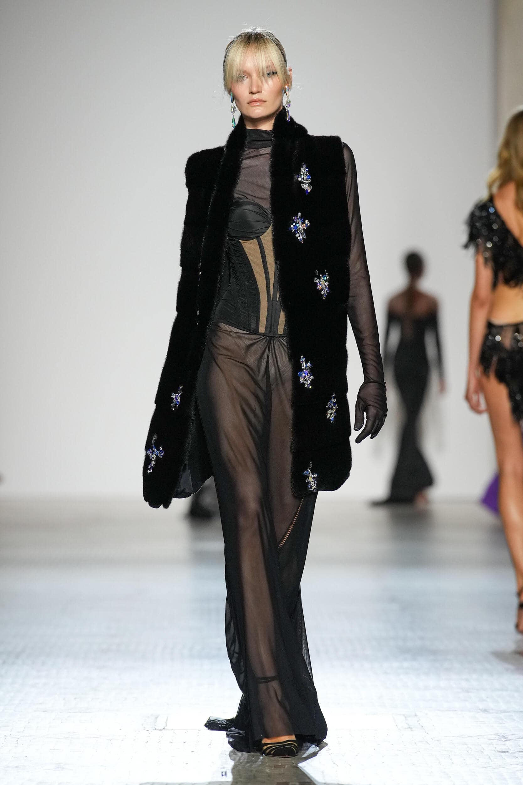 Celia Kritharioti Fall 2023 Couture Fashion Show