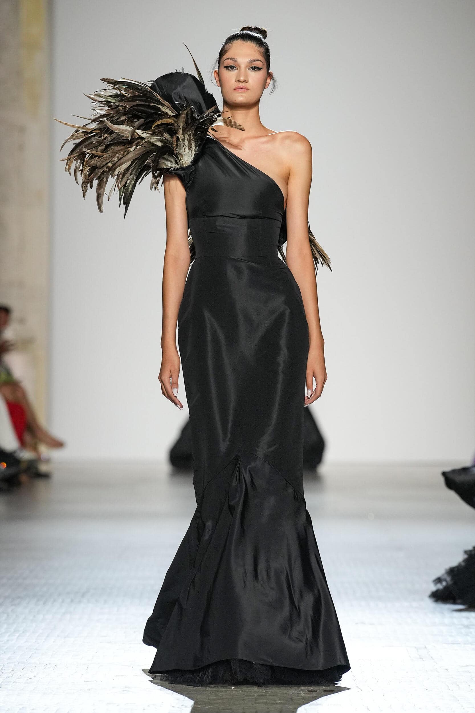 Celia Kritharioti Fall 2023 Couture Fashion Show