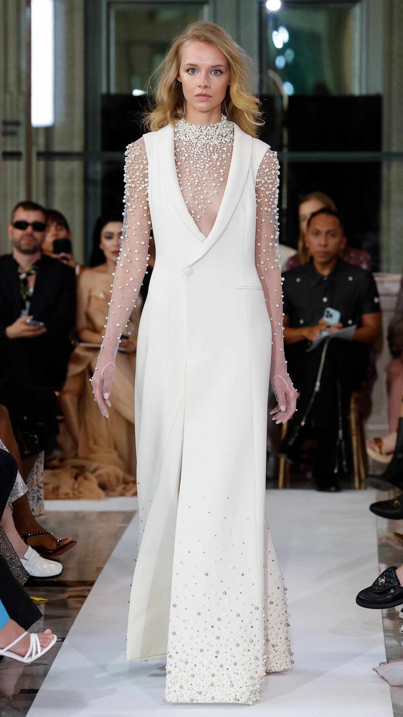 Fovari Fall 2023 Couture Fashion Show