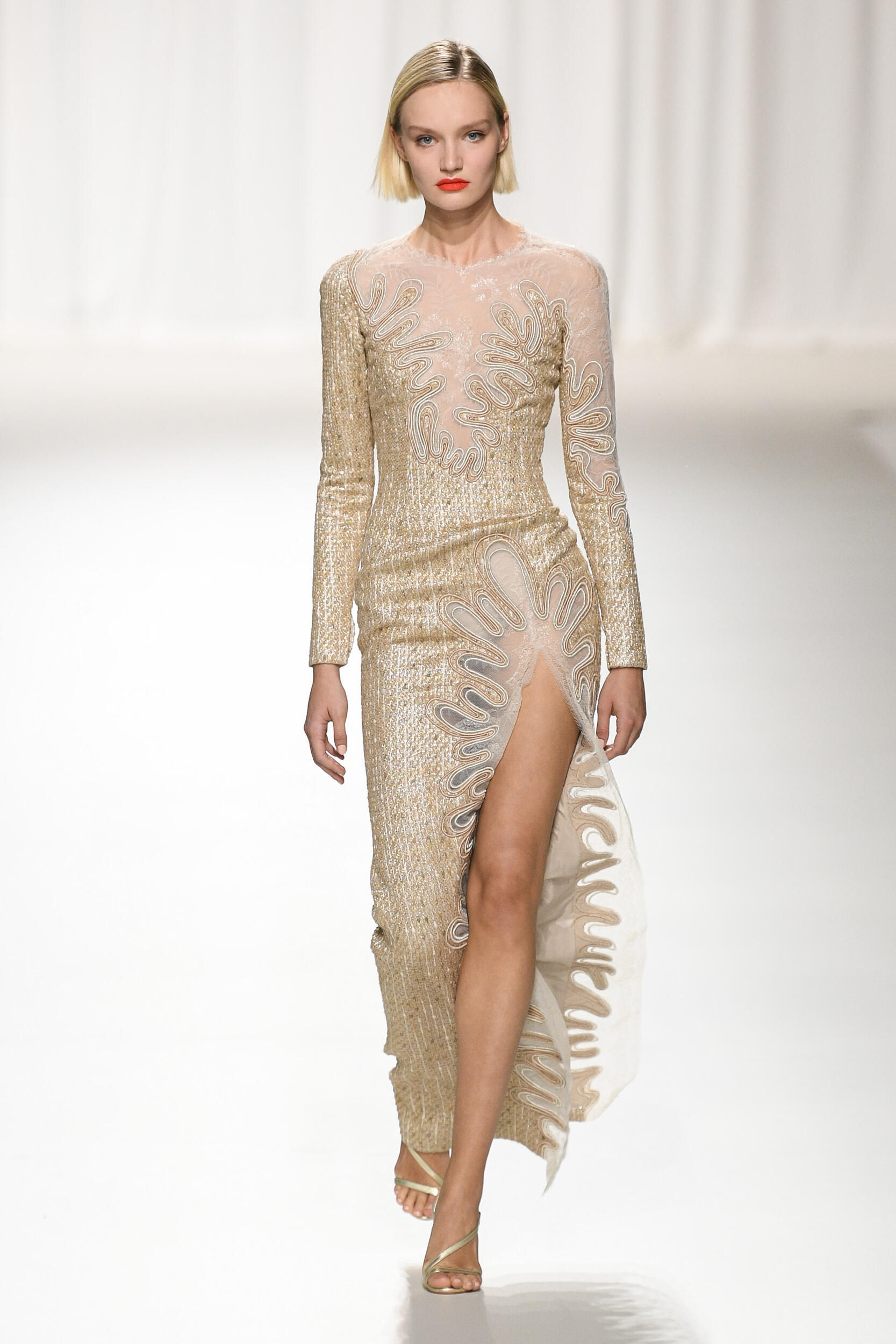 Rami Al Ali Fall 2023 Couture Fashion Show