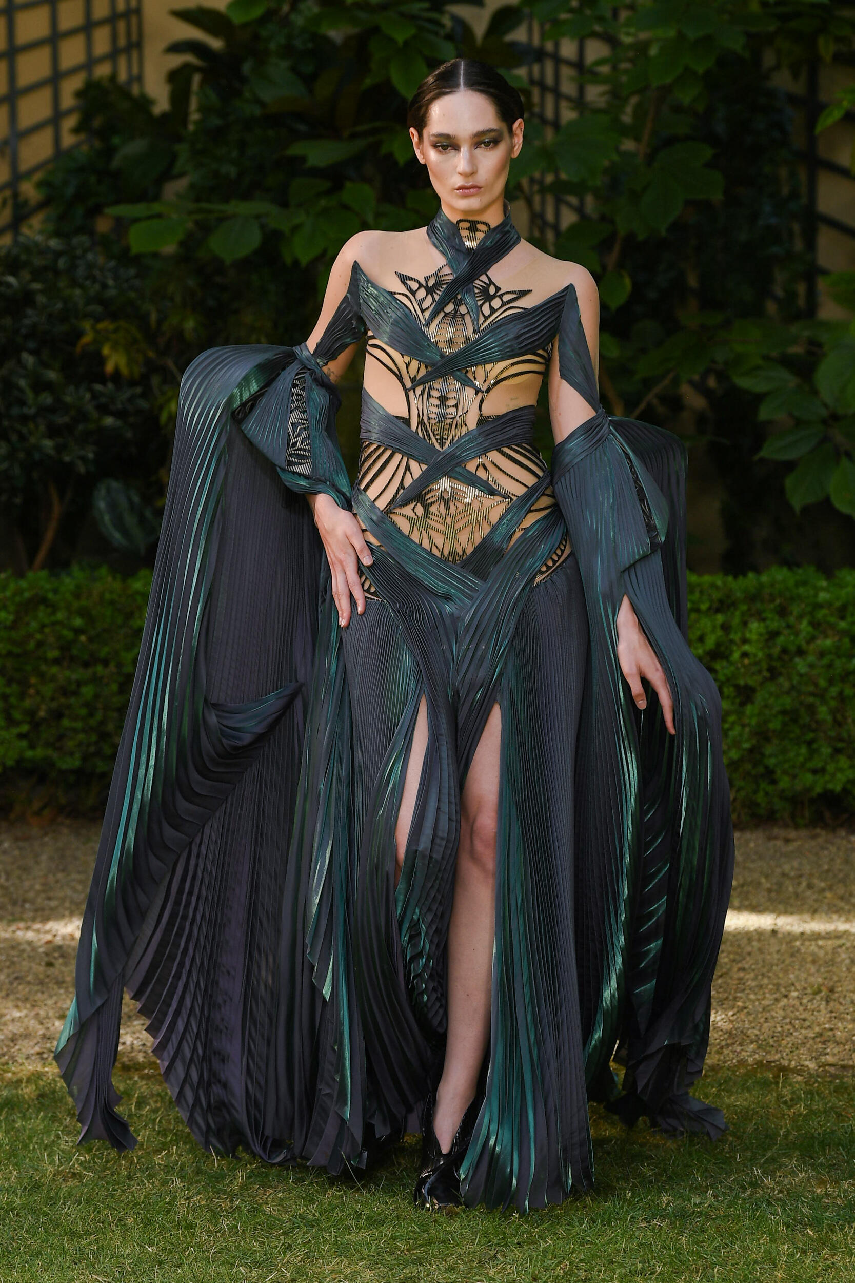 Iris Van Herpen Fall 2023 Couture Fashion Show