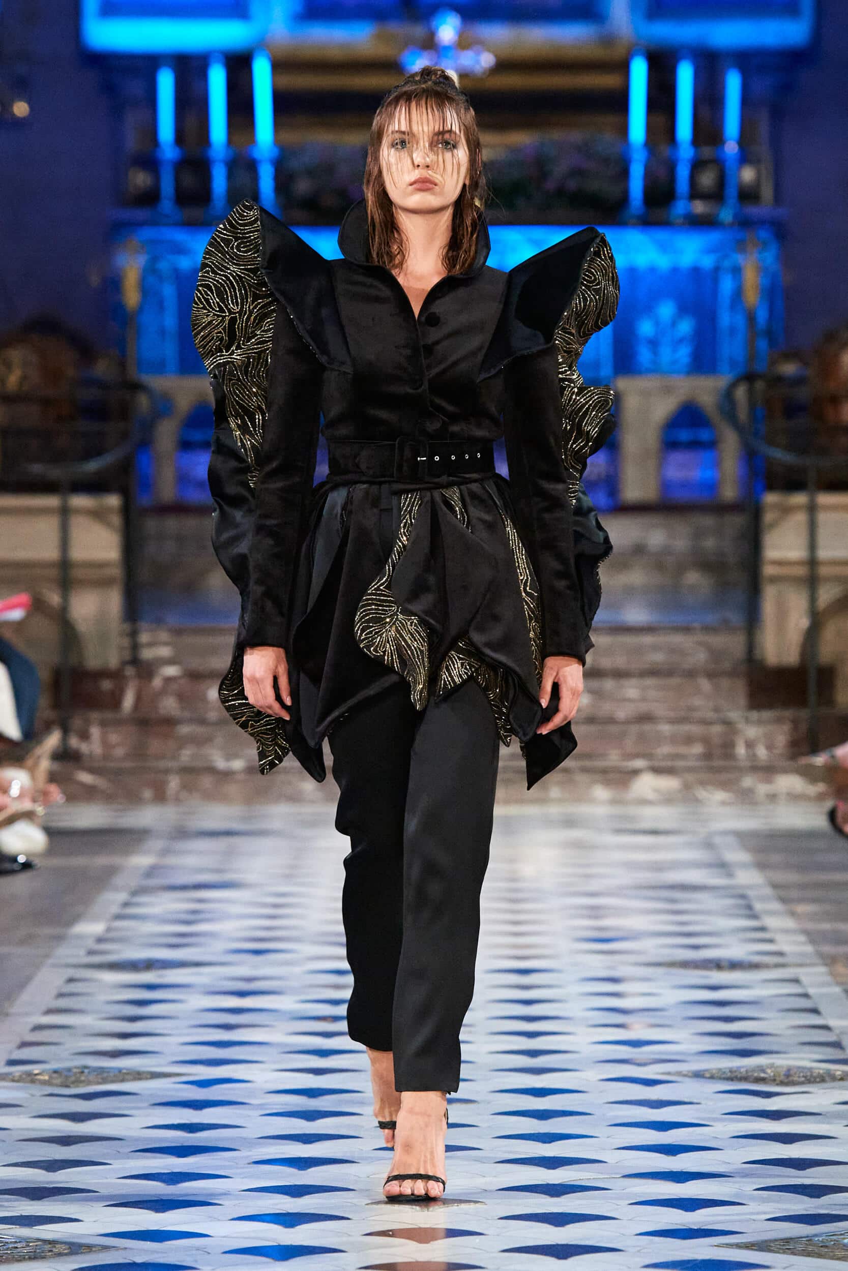 La Metamorphose Fall 2023 Couture Fashion Show